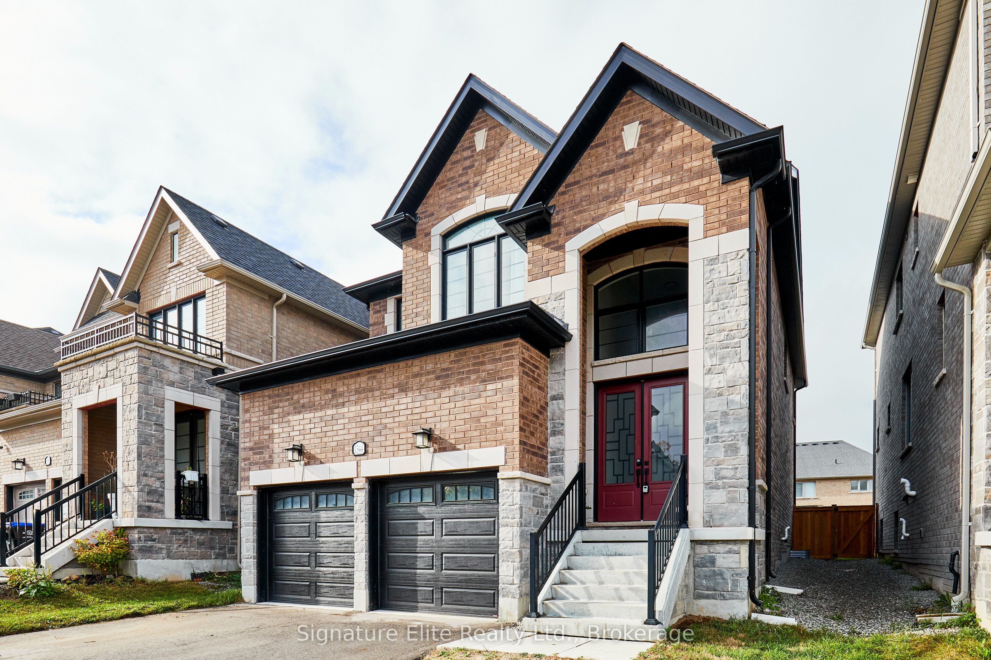 Photo 2 of 1344 Blackmore Street, Innisfil, Alcona — HOMEH