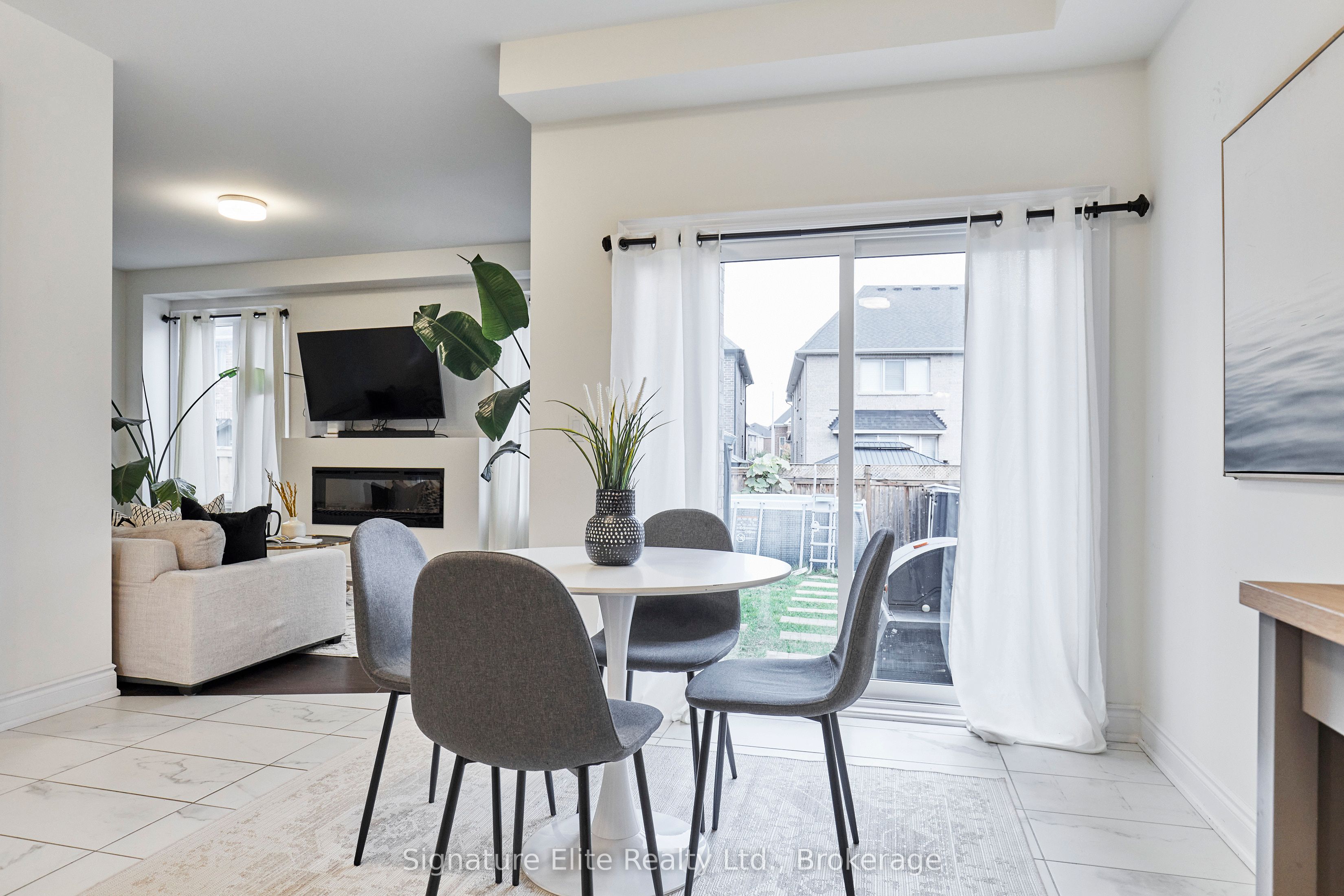 Photo 64 of 1344 Blackmore Street, Innisfil, Alcona — HOMEH