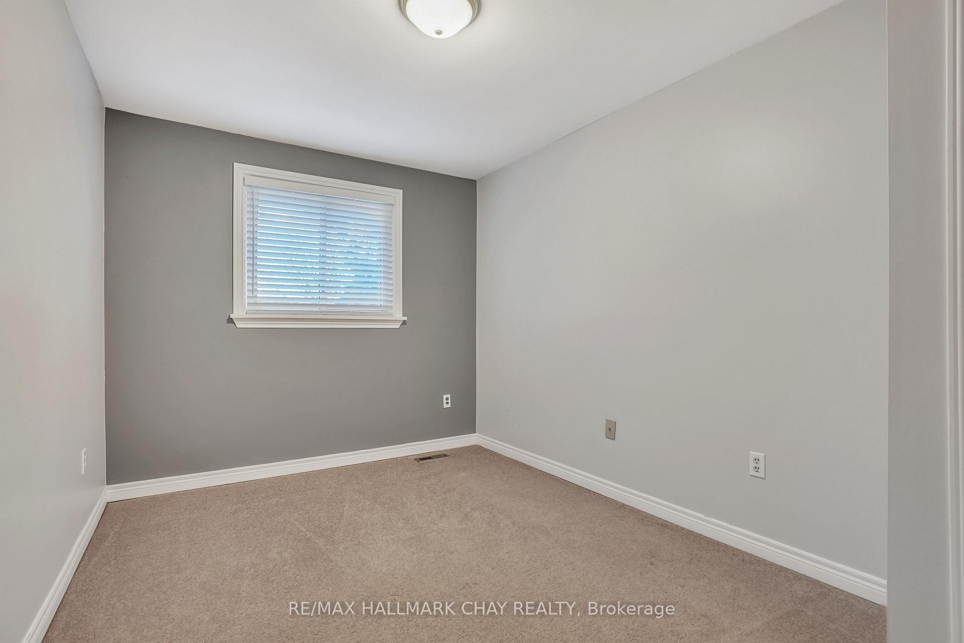 Photo 18 of 65 Collete Crescent, Barrie, Cundles East — HOMEH