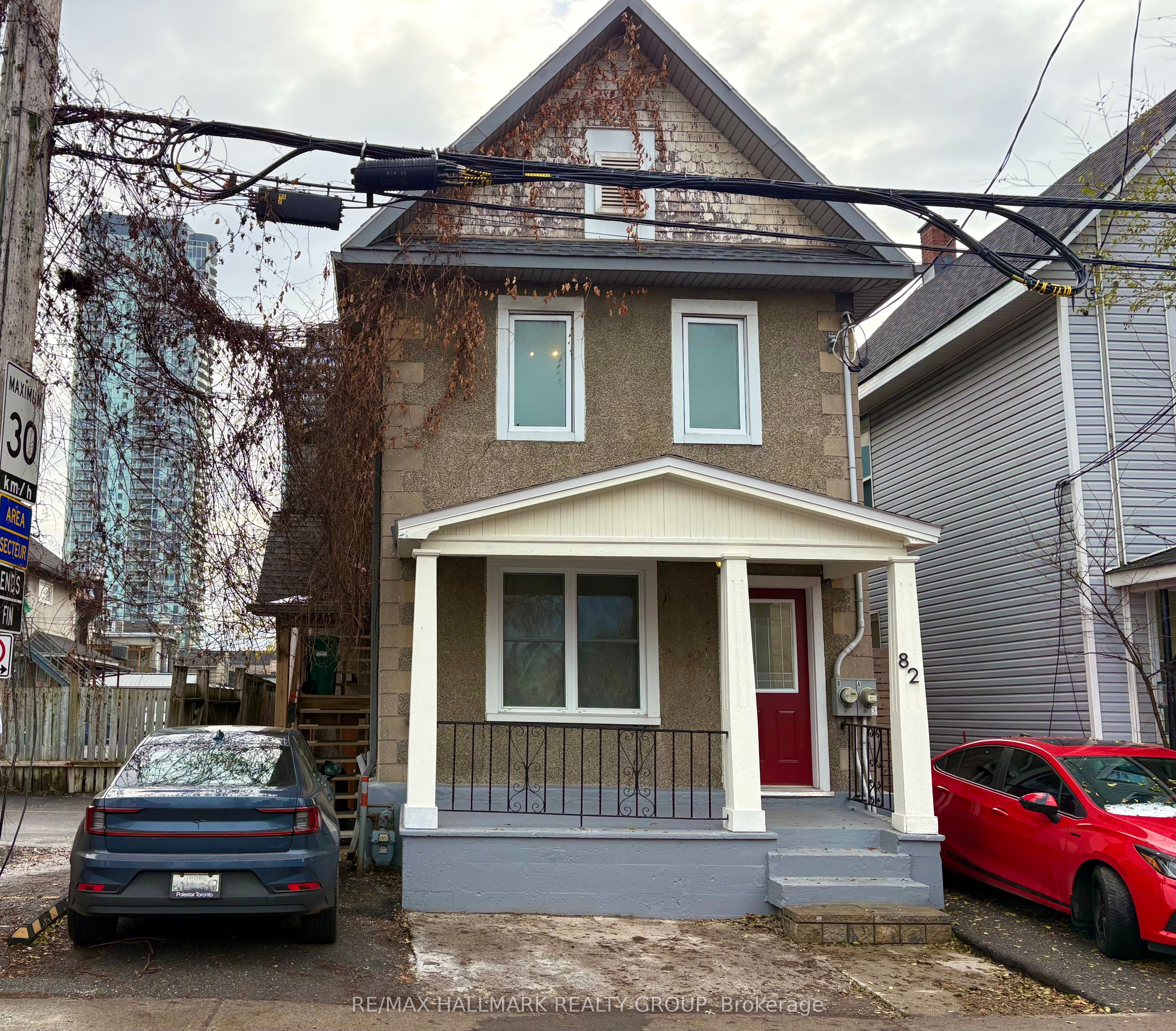 Photo 2 of 82 Beech Street, Ottawa, West Centre Town — HOMEH