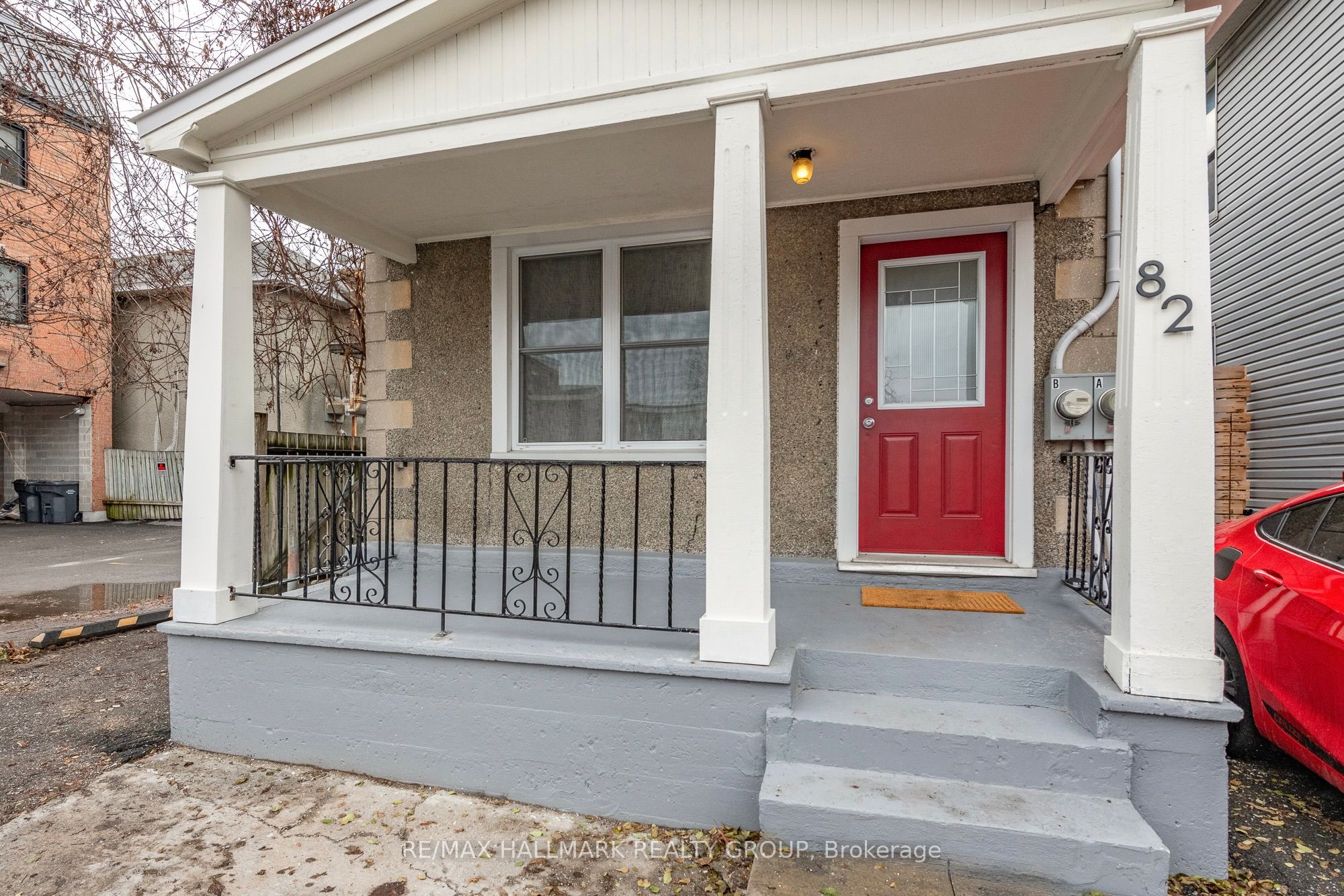 Photo 37 of 82 Beech Street, Ottawa, West Centre Town — HOMEH
