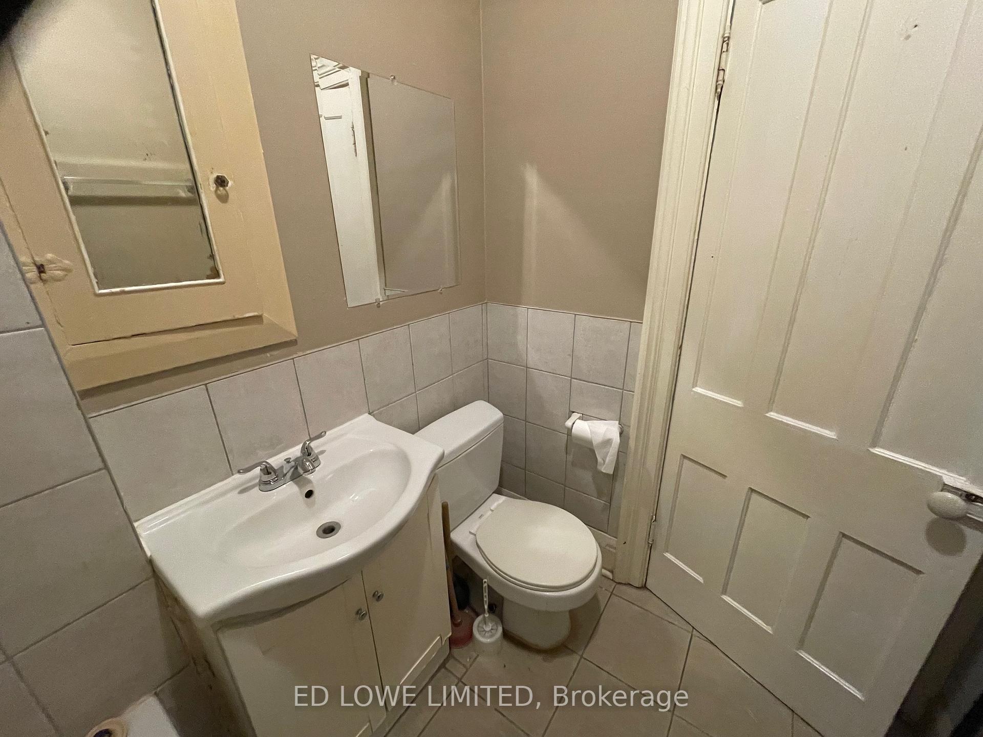 Photo 8 of Unit 1, 122 Dunlop Street E, Barrie, City Centre — HOMEH