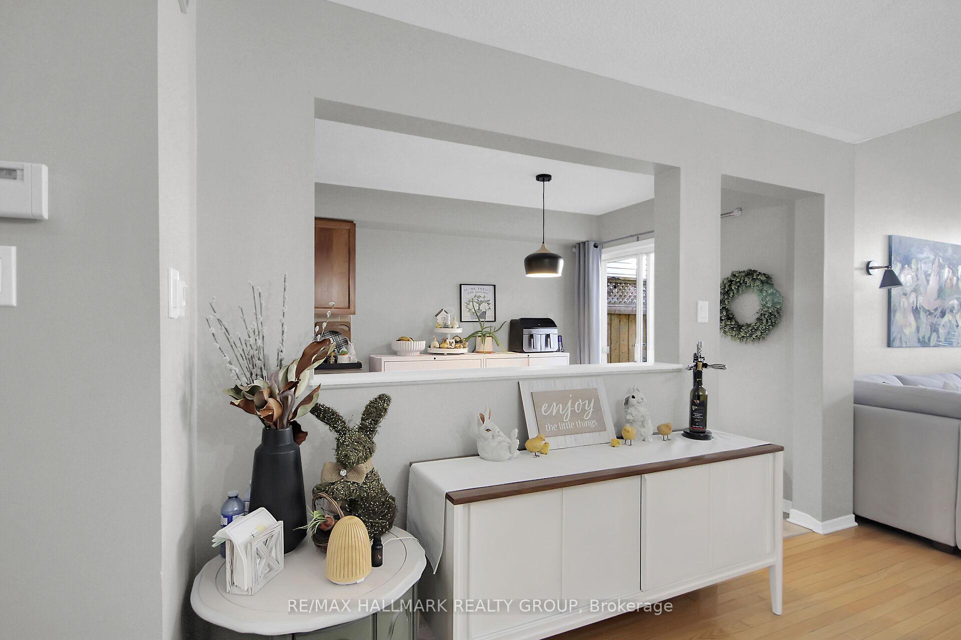 Photo 9 of 26 Calaveras Avenue, Ottawa, Barrhaven - Longfields — HOMEH