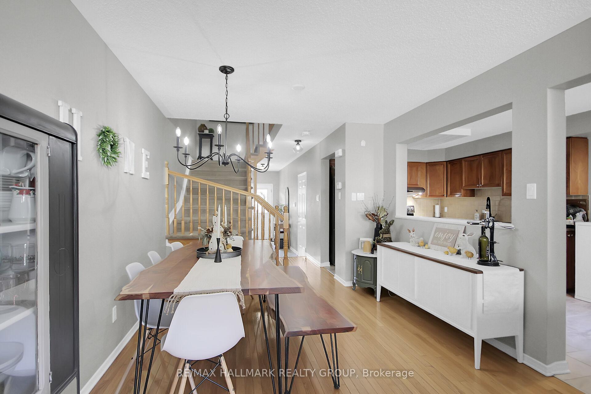 Photo 11 of 26 Calaveras Avenue, Ottawa, Barrhaven - Longfields — HOMEH