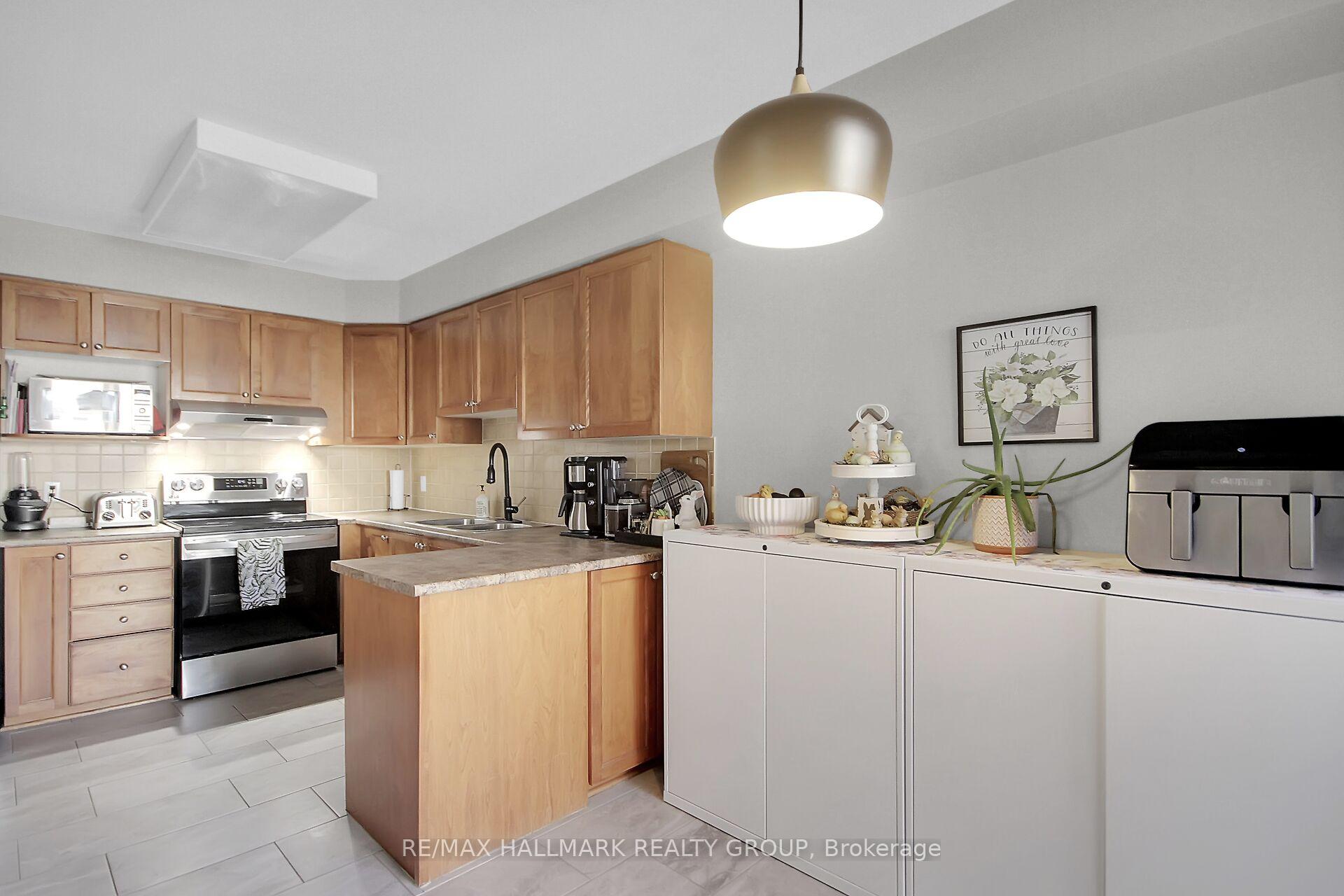 Photo 23 of 26 Calaveras Avenue, Ottawa, Barrhaven - Longfields — HOMEH