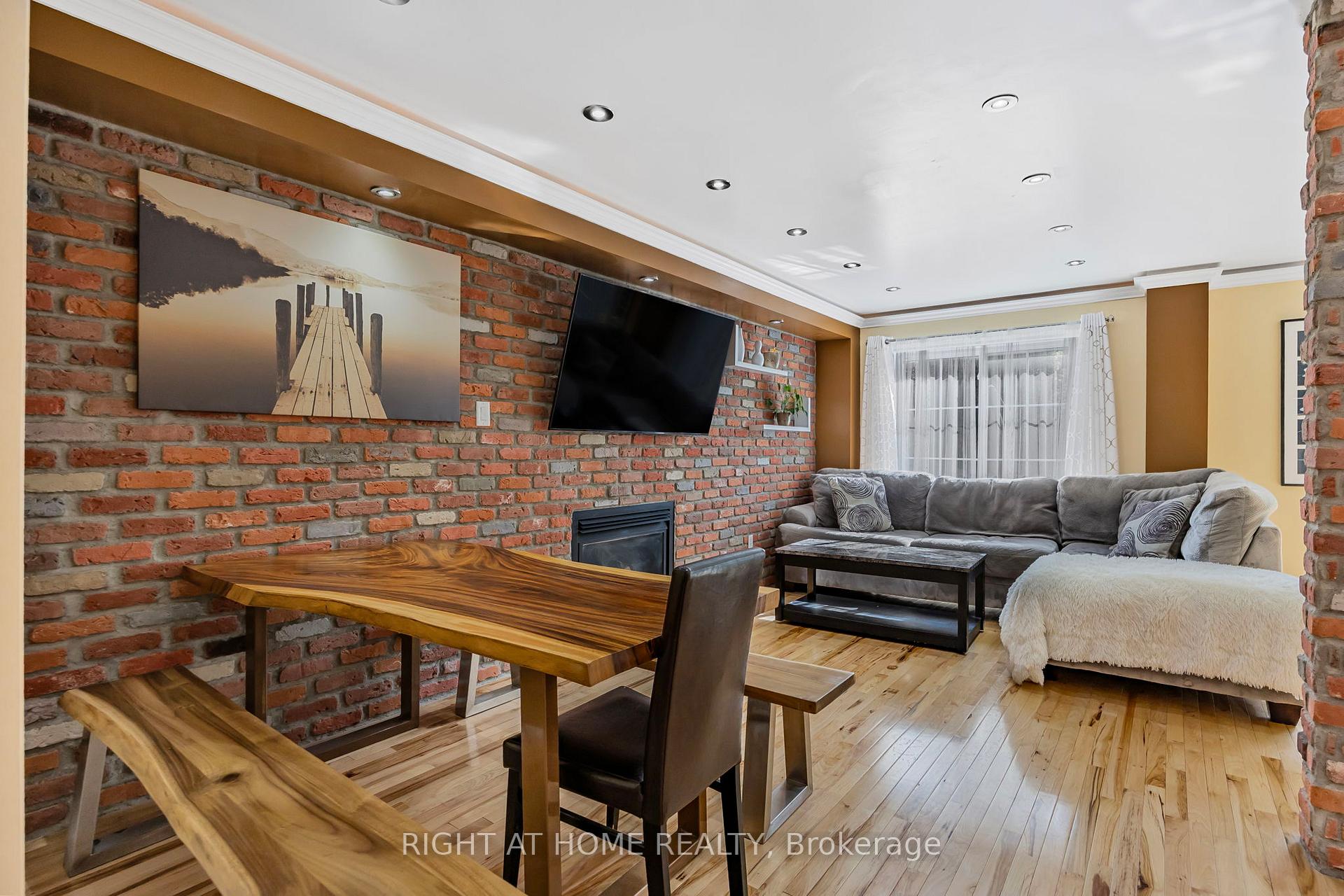 Photo 8 of 15 Black Willow Drive, Barrie, Holly — HOMEH
