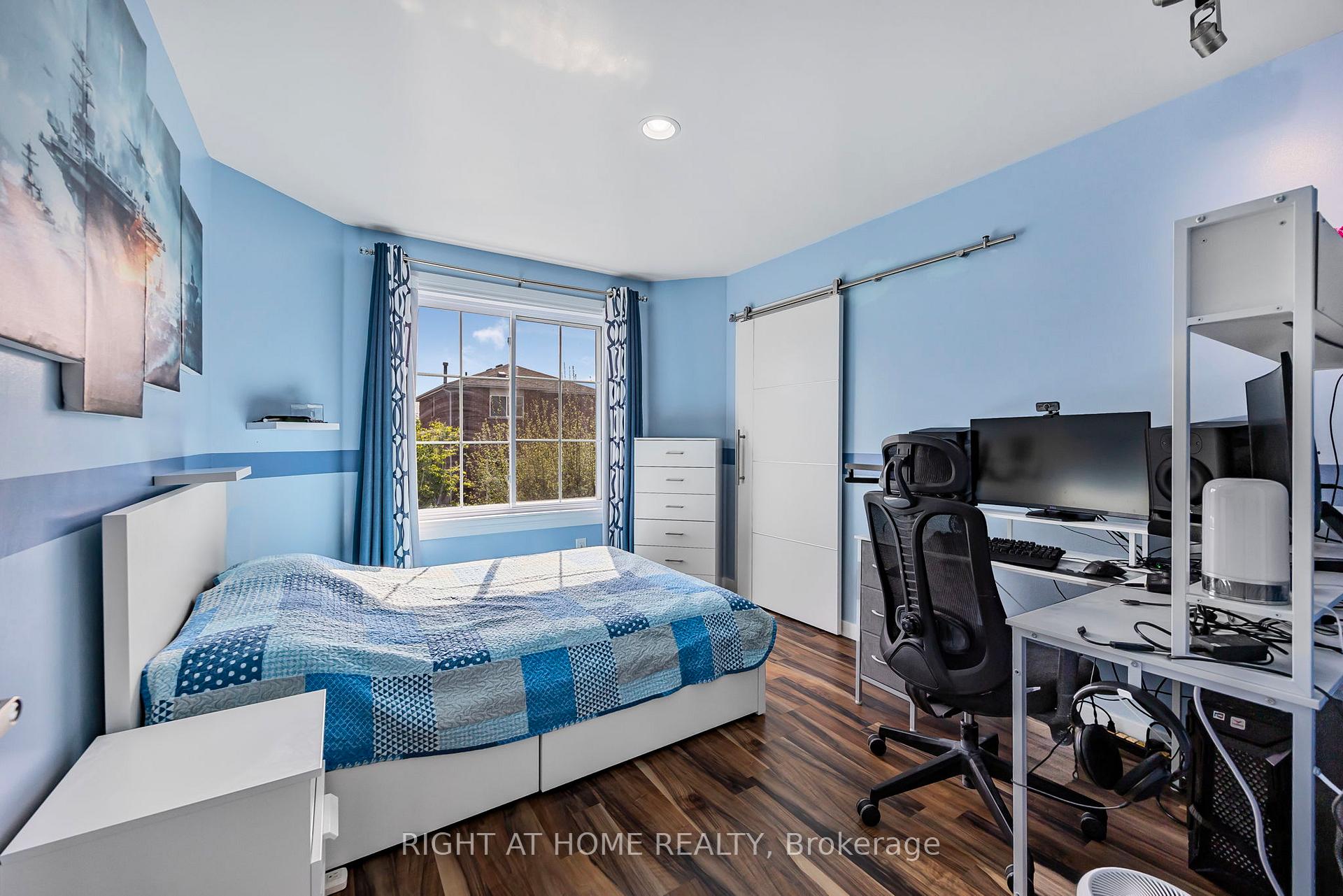 Photo 24 of 15 Black Willow Drive, Barrie, Holly — HOMEH