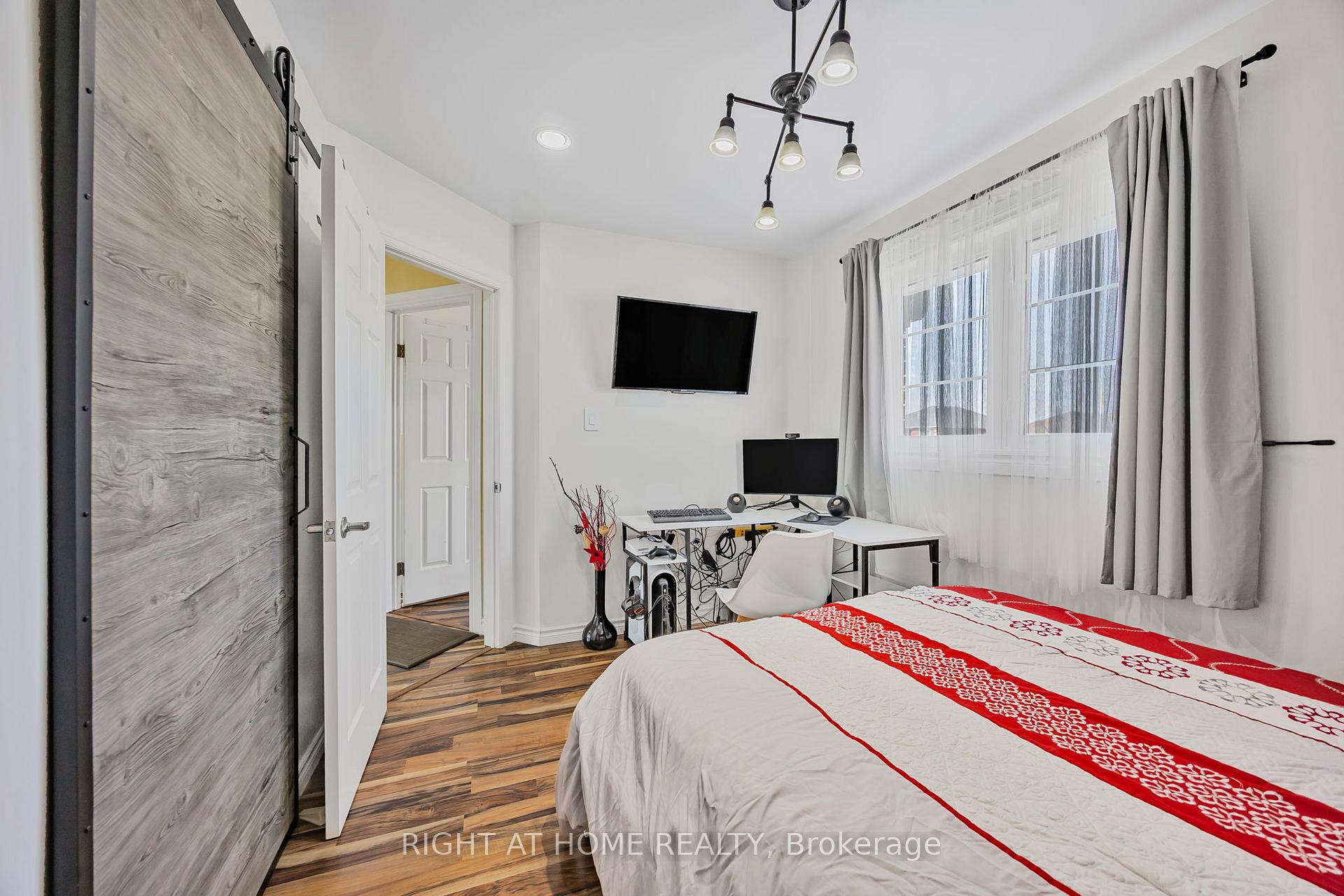 Photo 30 of 15 Black Willow Drive, Barrie, Holly — HOMEH