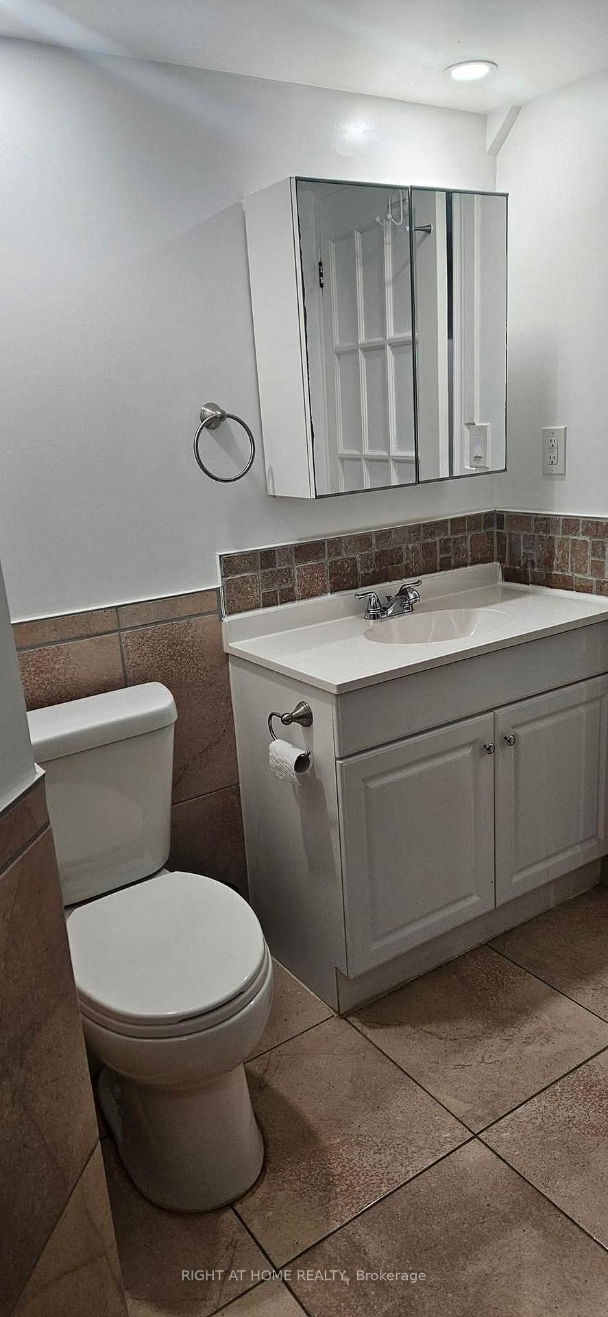 Photo 45 of 15 Black Willow Drive, Barrie, Holly — HOMEH