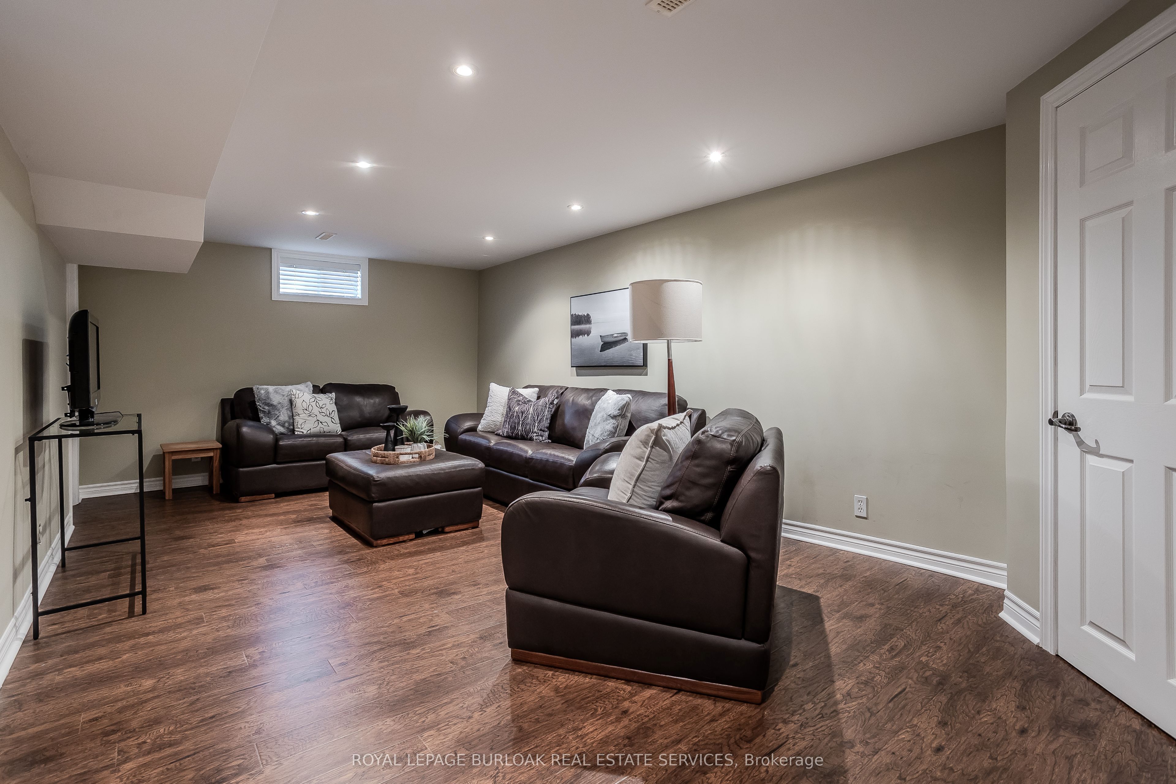 Photo 68 of 1858 Heather Hills Drive, Burlington, Tyandaga — HOMEH