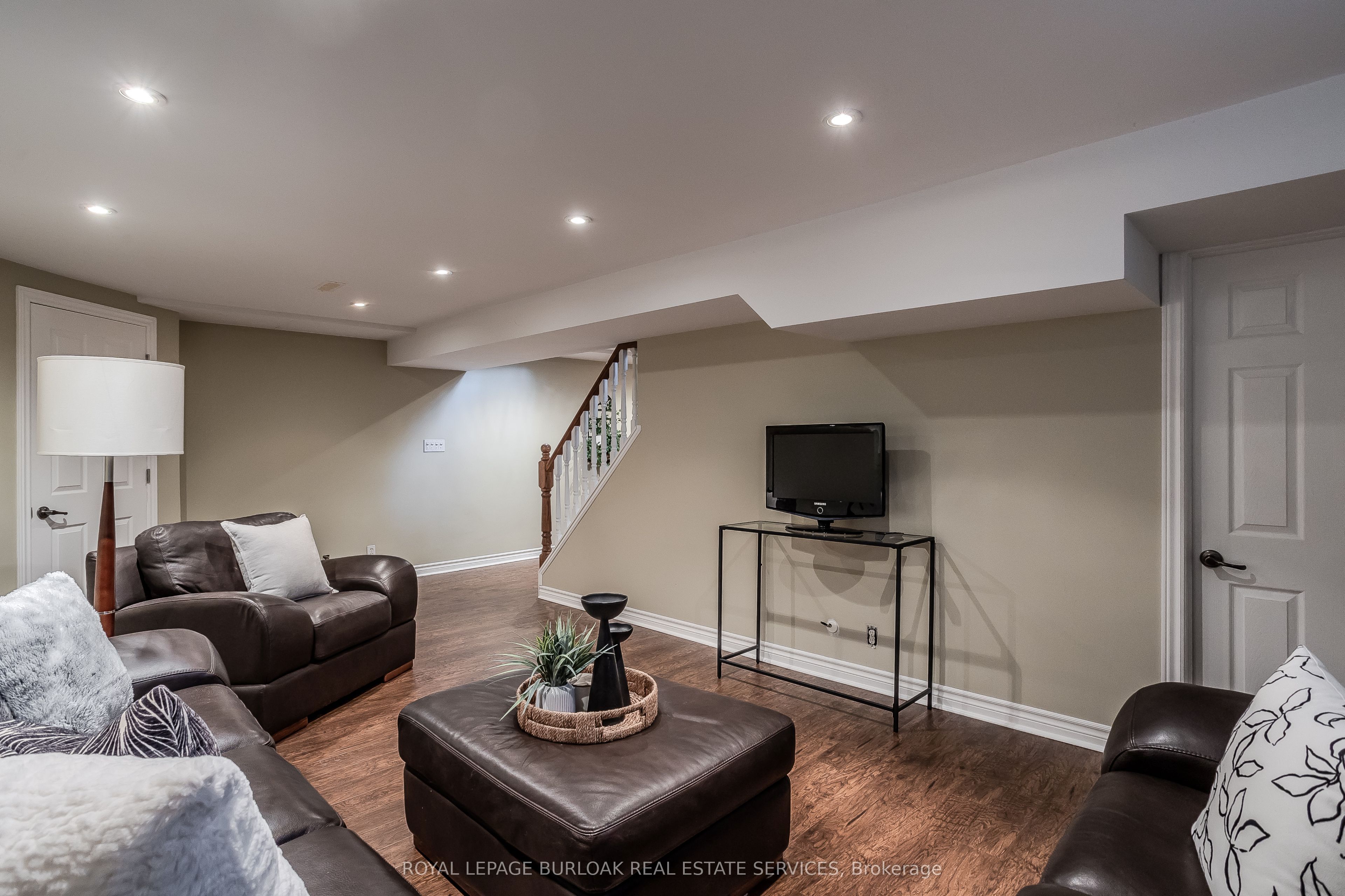Photo 69 of 1858 Heather Hills Drive, Burlington, Tyandaga — HOMEH