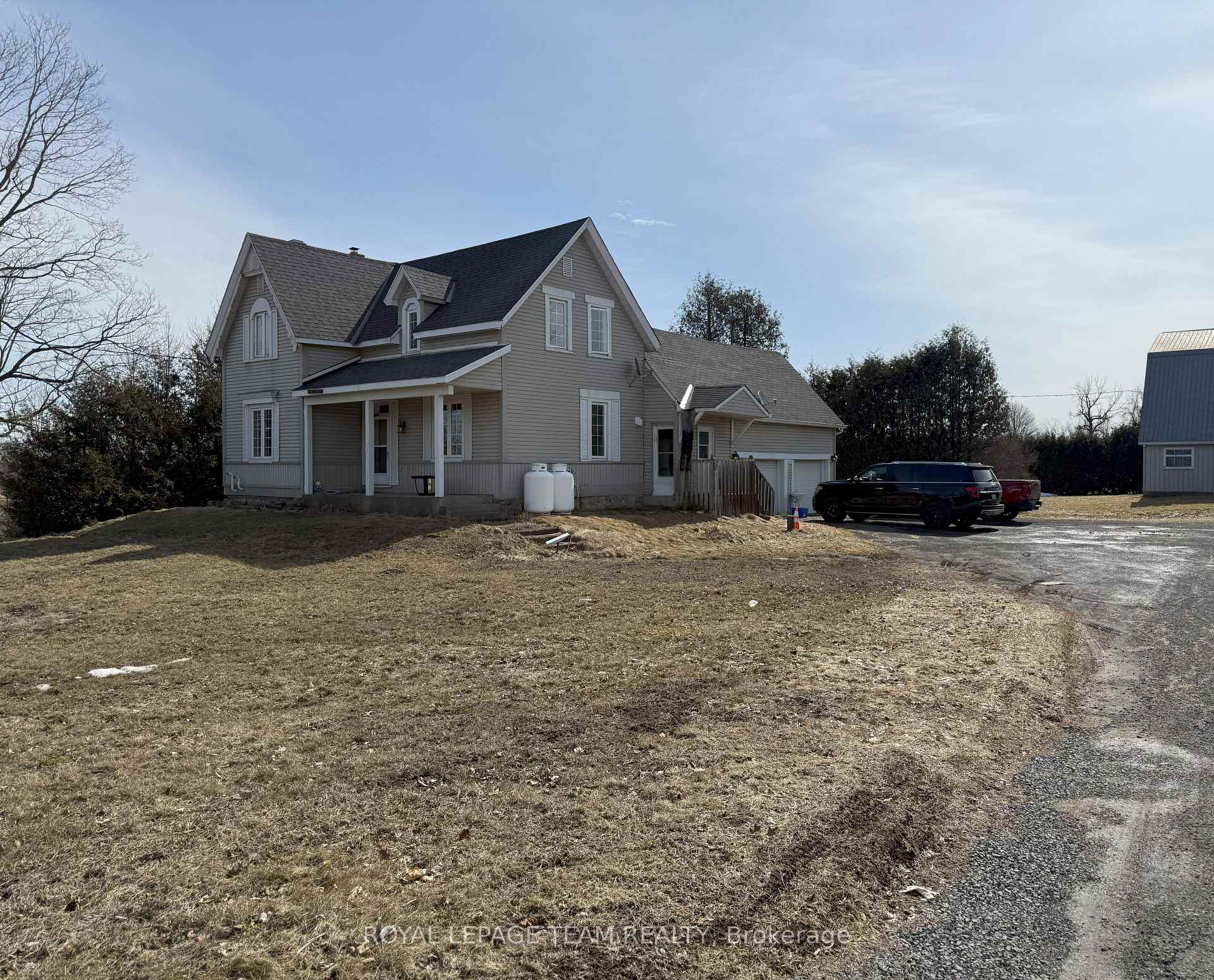 Photo 2 of 982 Rideau Road, Ottawa, Riverside South/Gloucester Glen — HOMEH