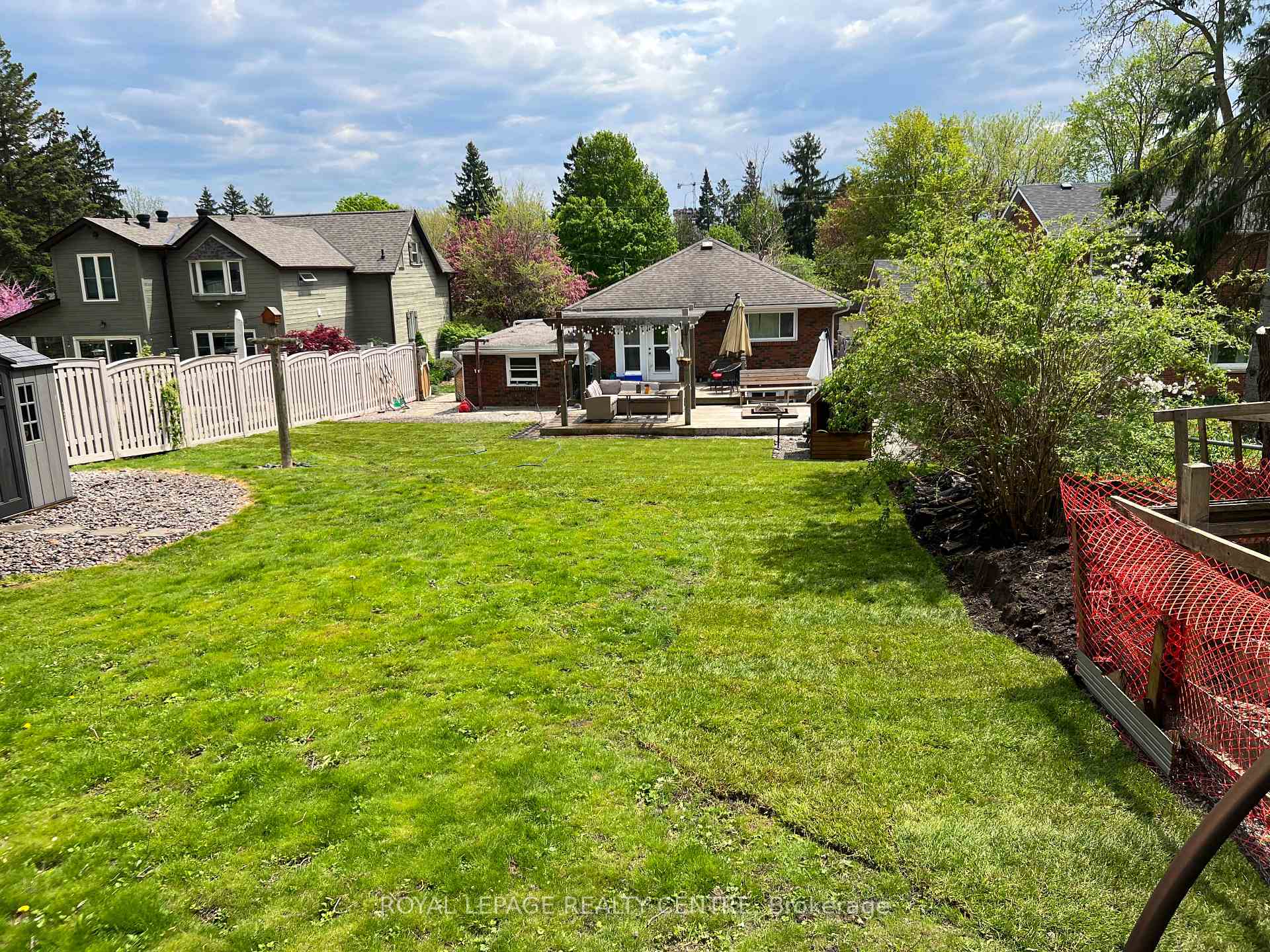 Photo 15 of 46 Dalton Street, Barrie, Bayfield — HOMEH