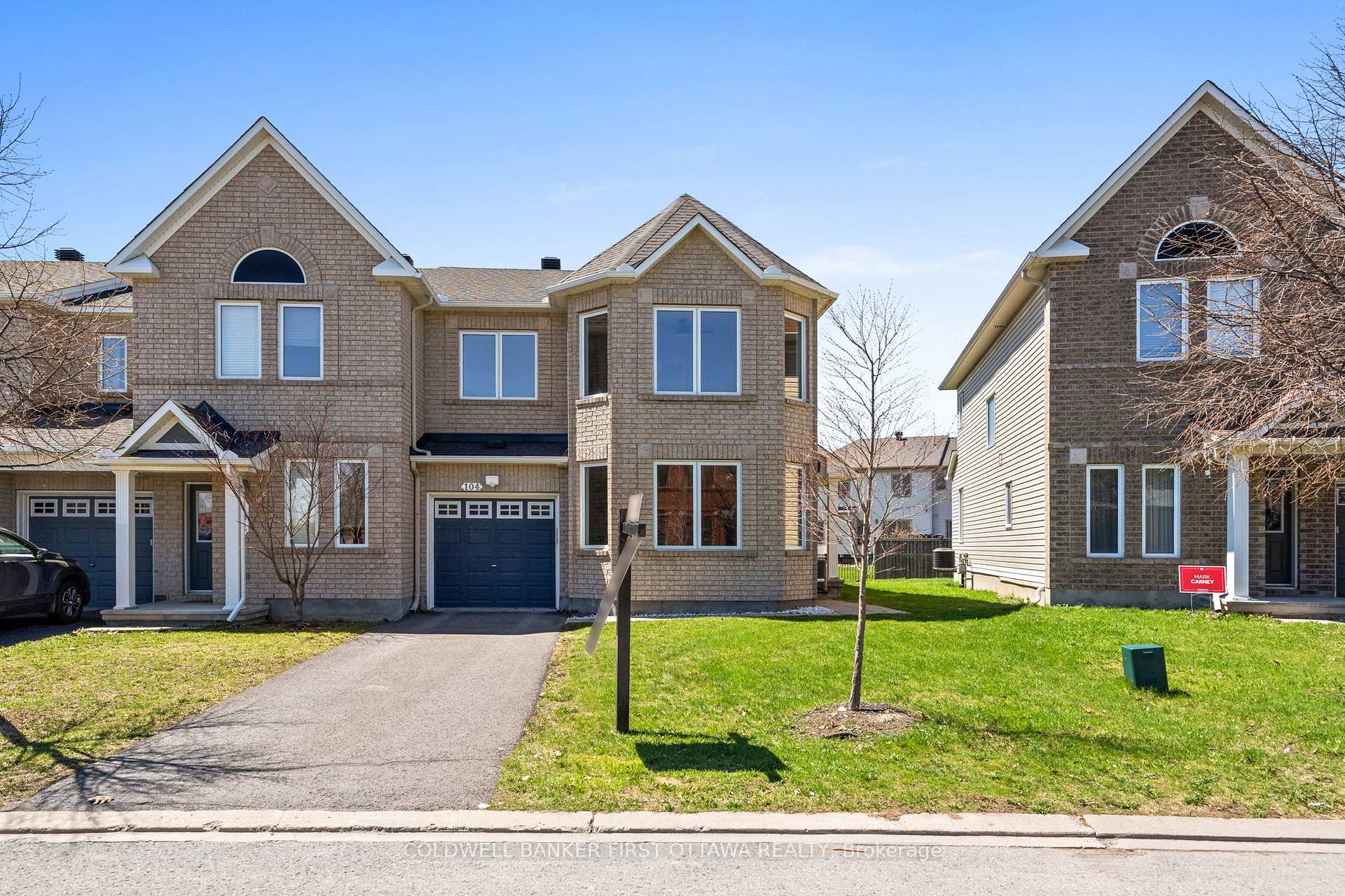 Photo 1 of 104 Dunforest Terrace, Ottawa, Barrhaven - Strandherd — HOMEH