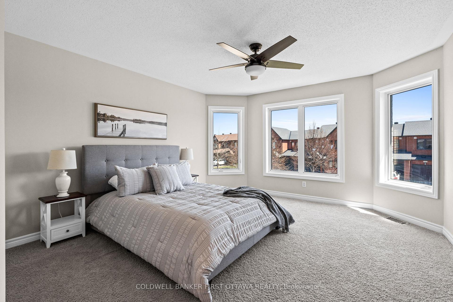 Photo 23 of 104 Dunforest Terrace, Ottawa, Barrhaven - Strandherd — HOMEH