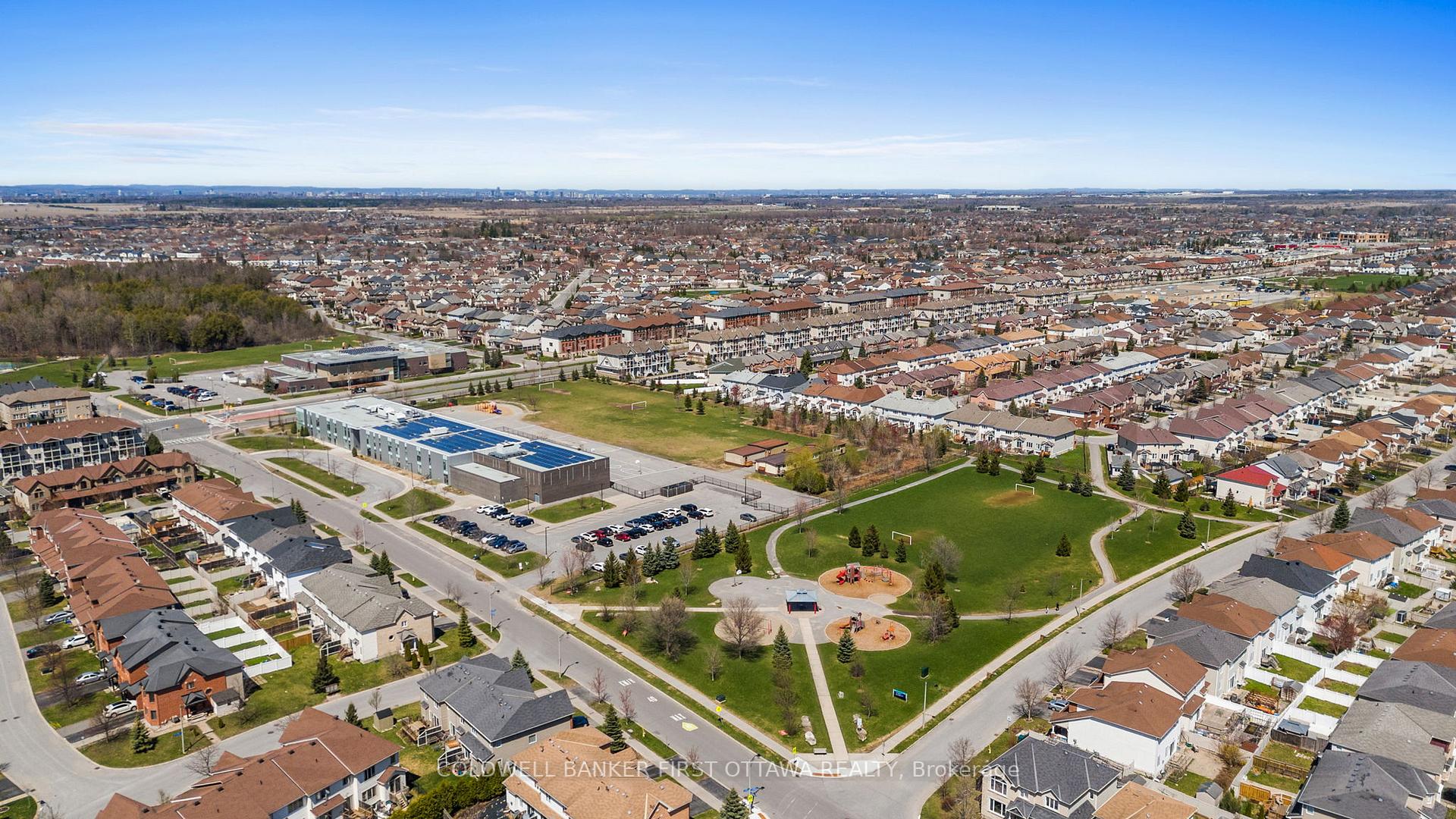 Photo 49 of 104 Dunforest Terrace, Ottawa, Barrhaven - Strandherd — HOMEH