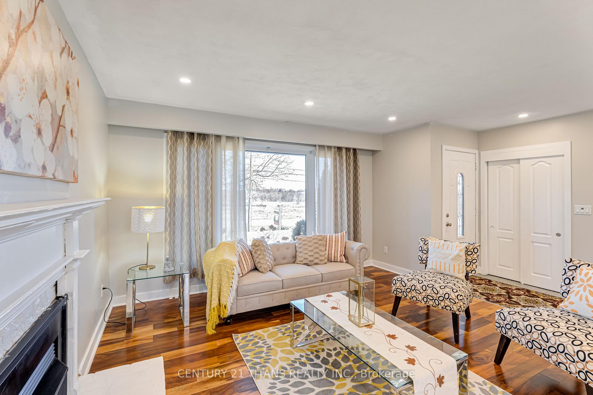 Photo 5 of 14 Darlington Boulevard, Clarington, Courtice — HOMEH