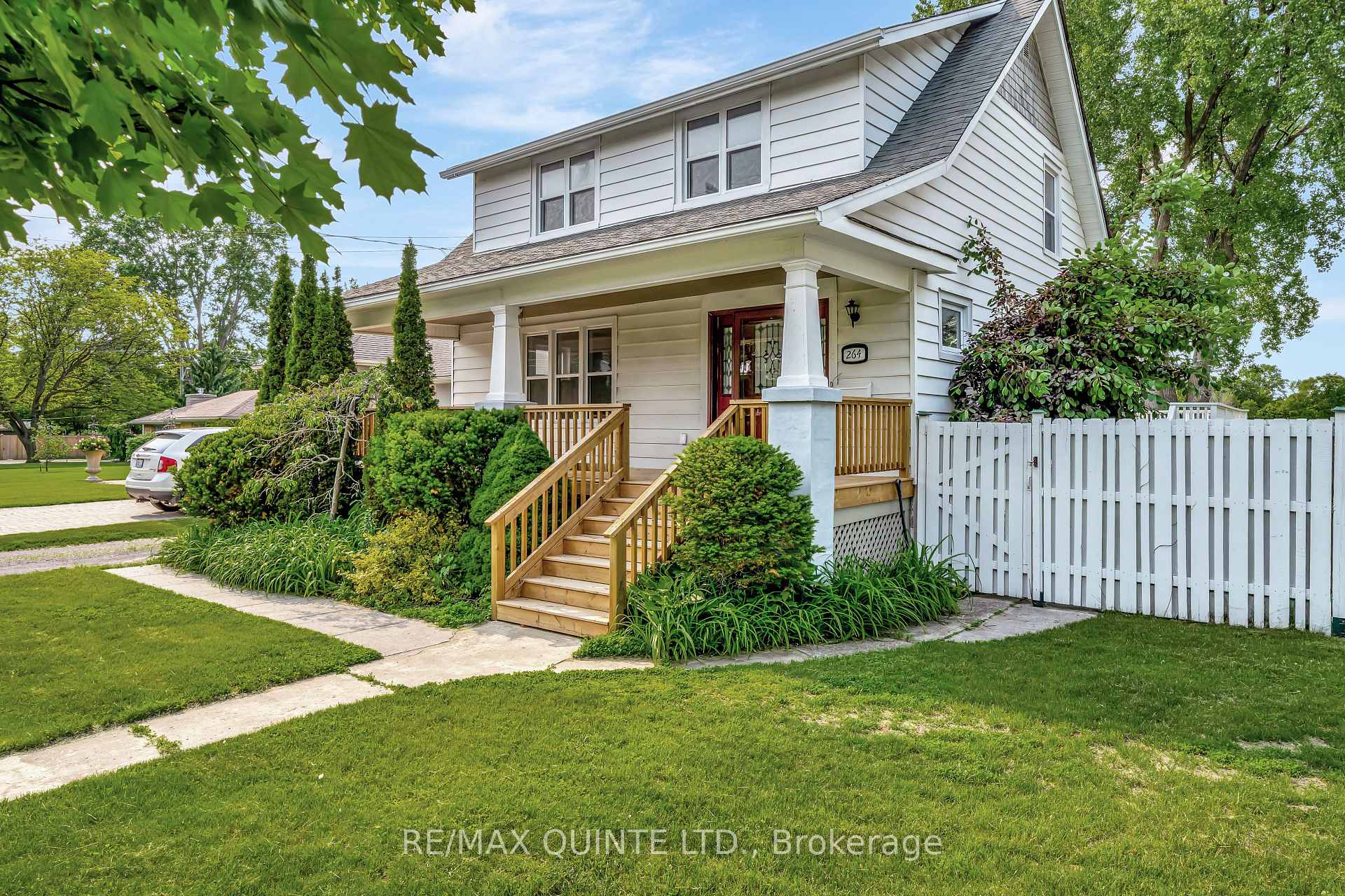 Photo 1 of 264 Victoria Avenue, Belleville, Belleville Ward — HOMEH