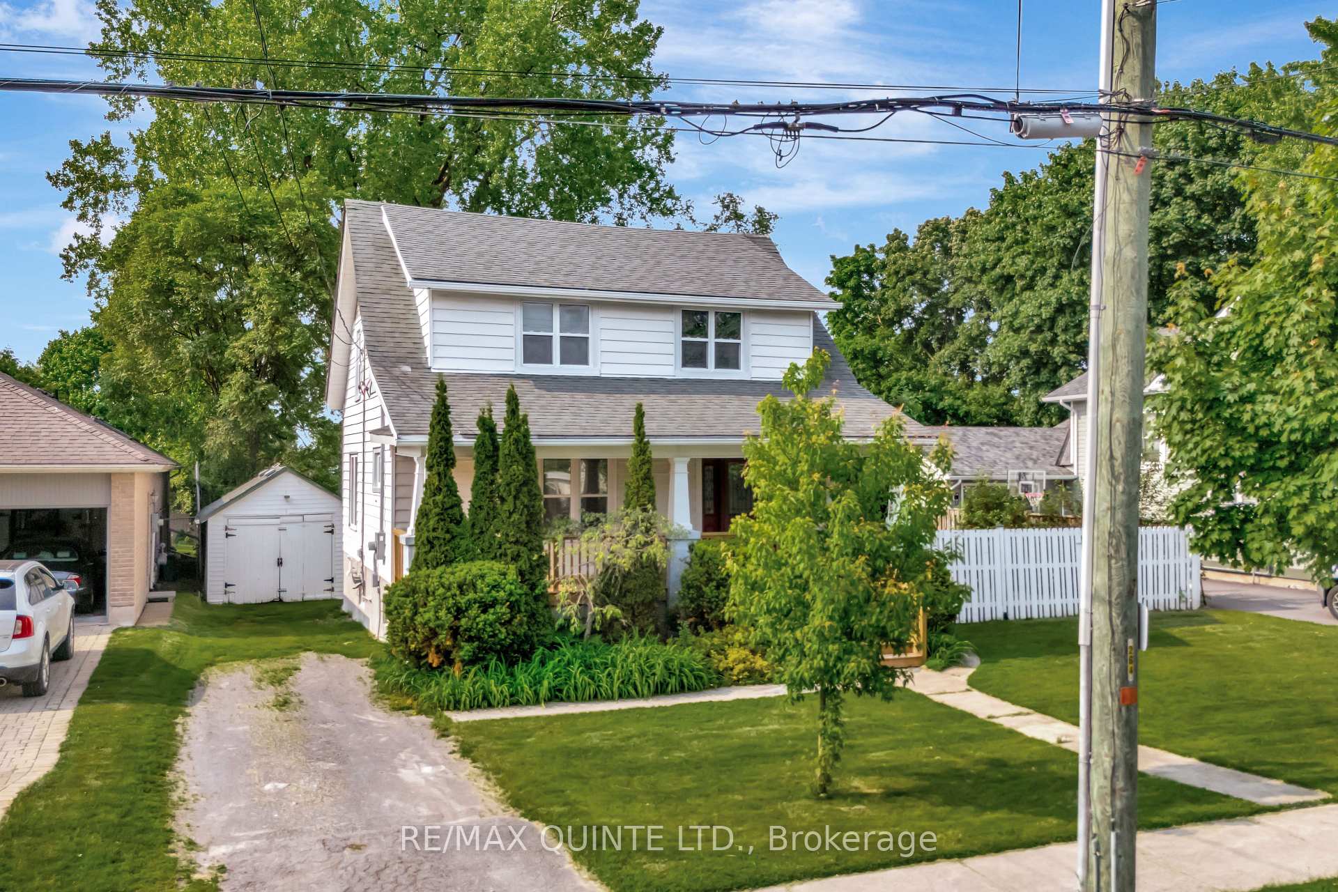 Photo 2 of 264 Victoria Avenue, Belleville, Belleville Ward — HOMEH