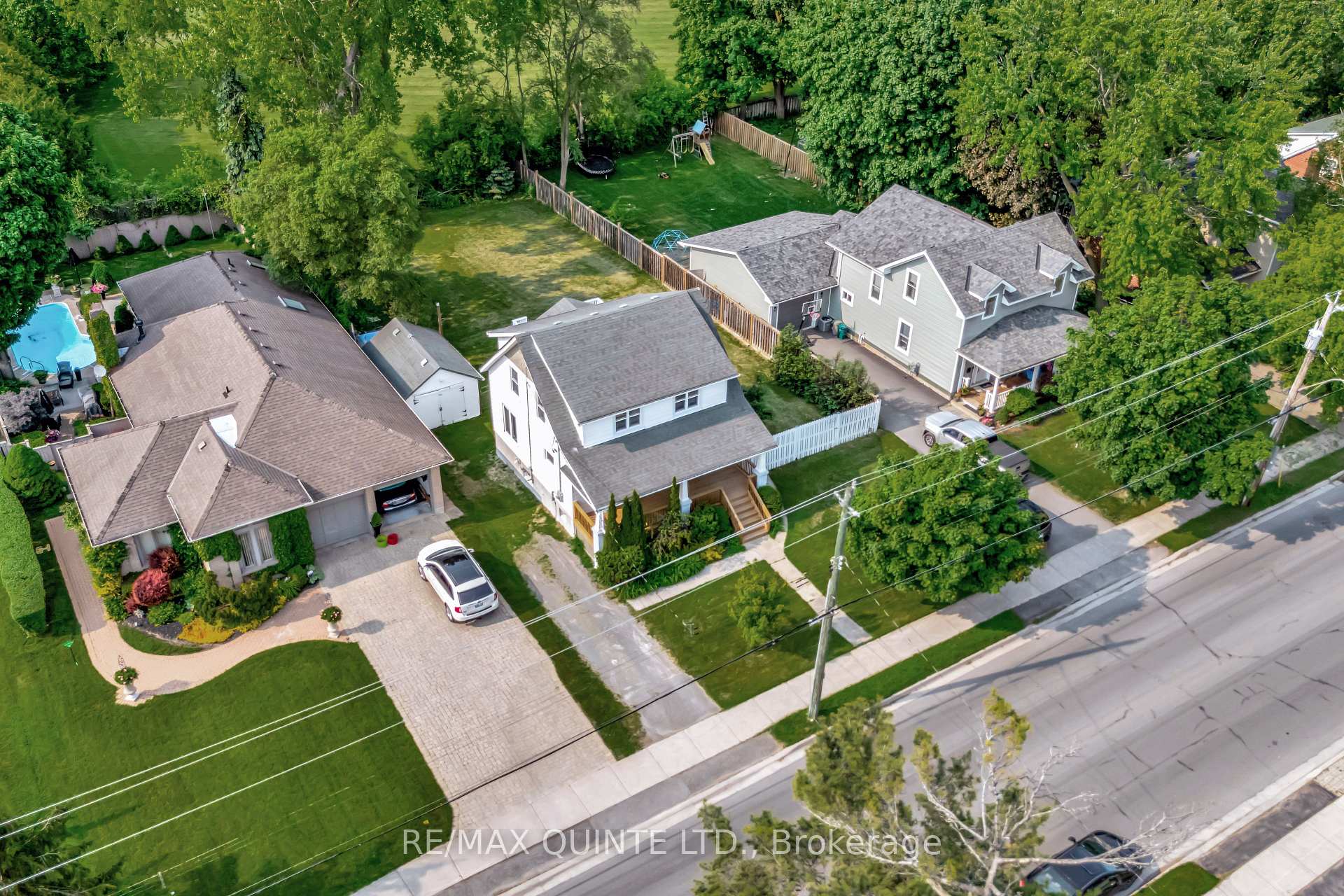 Photo 4 of 264 Victoria Avenue, Belleville, Belleville Ward — HOMEH