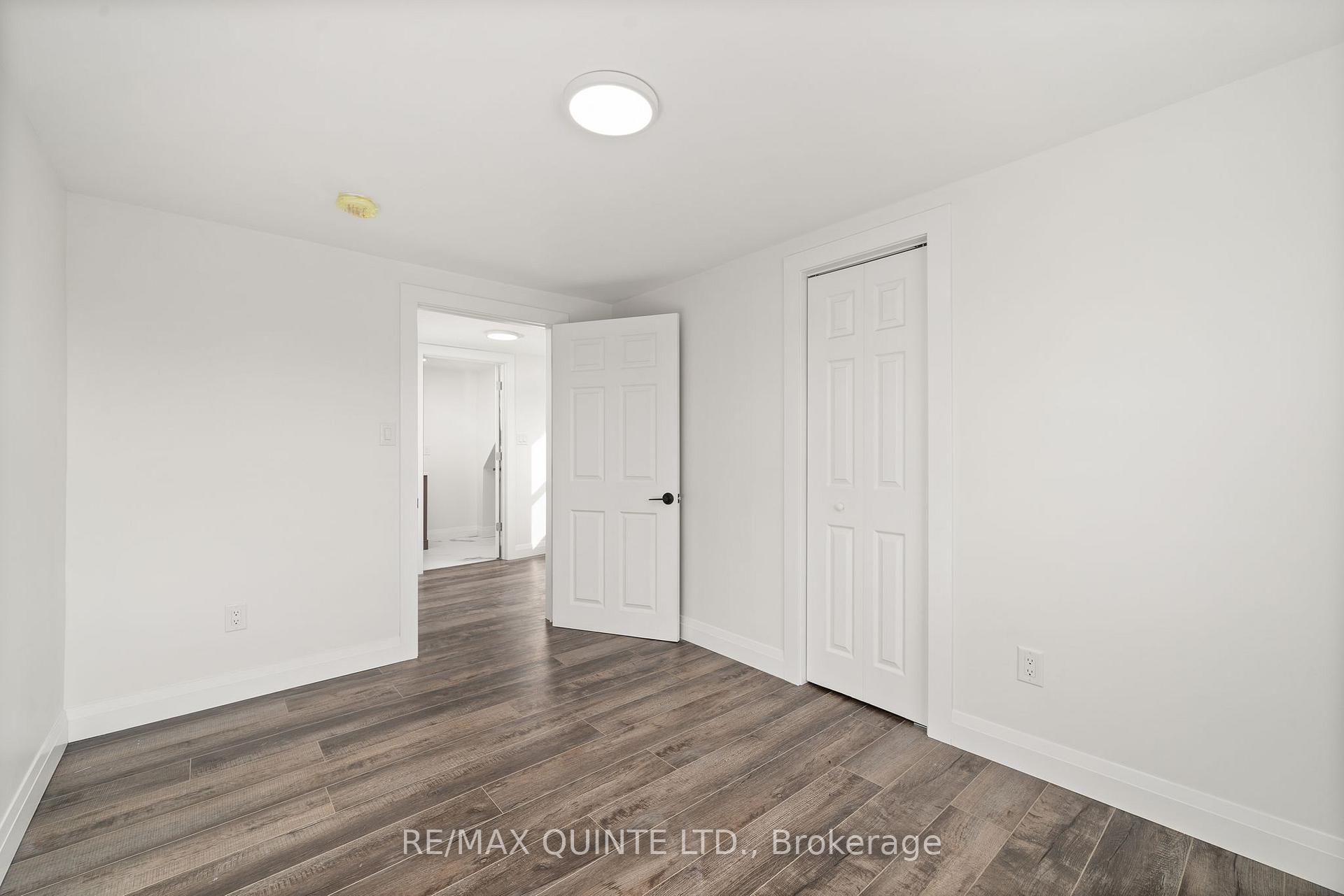 Photo 23 of 264 Victoria Avenue, Belleville, Belleville Ward — HOMEH
