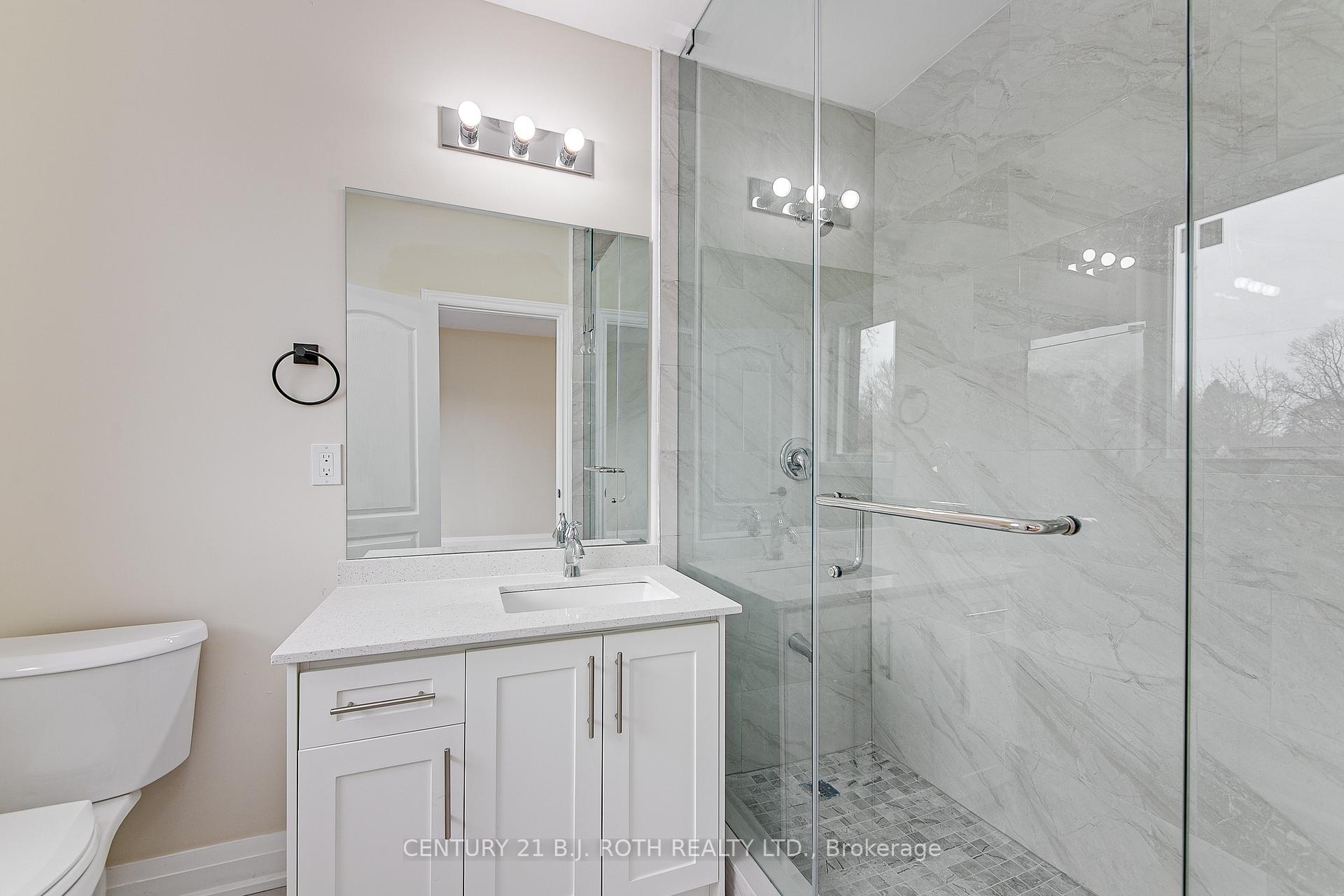Photo 35 of Unit 4, 98 Peel Street, Barrie, Wellington — HOMEH