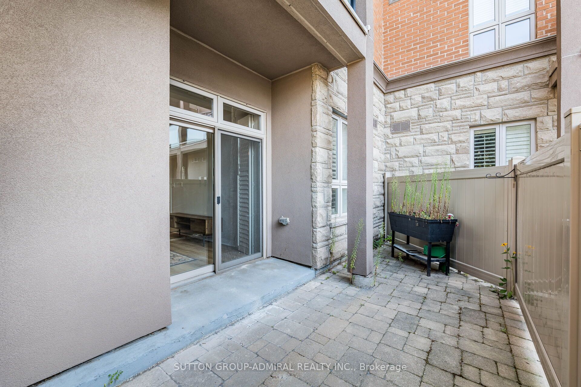 Photo 70 of Unit 104, 5317 Upper Middle Road, Burlington, Orchard — HOMEH