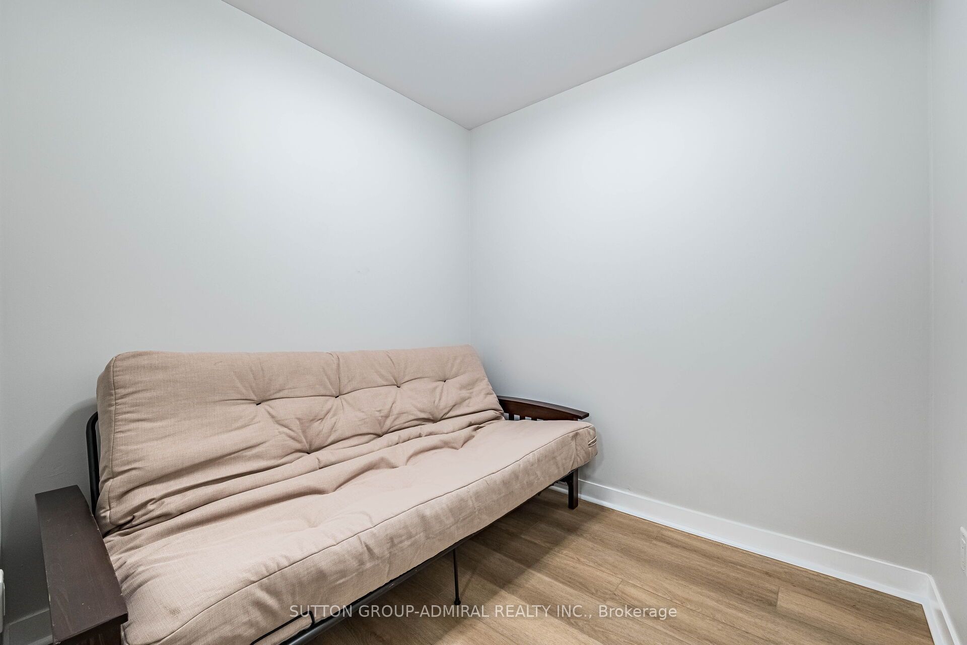 Photo 45 of Unit 104, 5317 Upper Middle Road, Burlington, Orchard — HOMEH