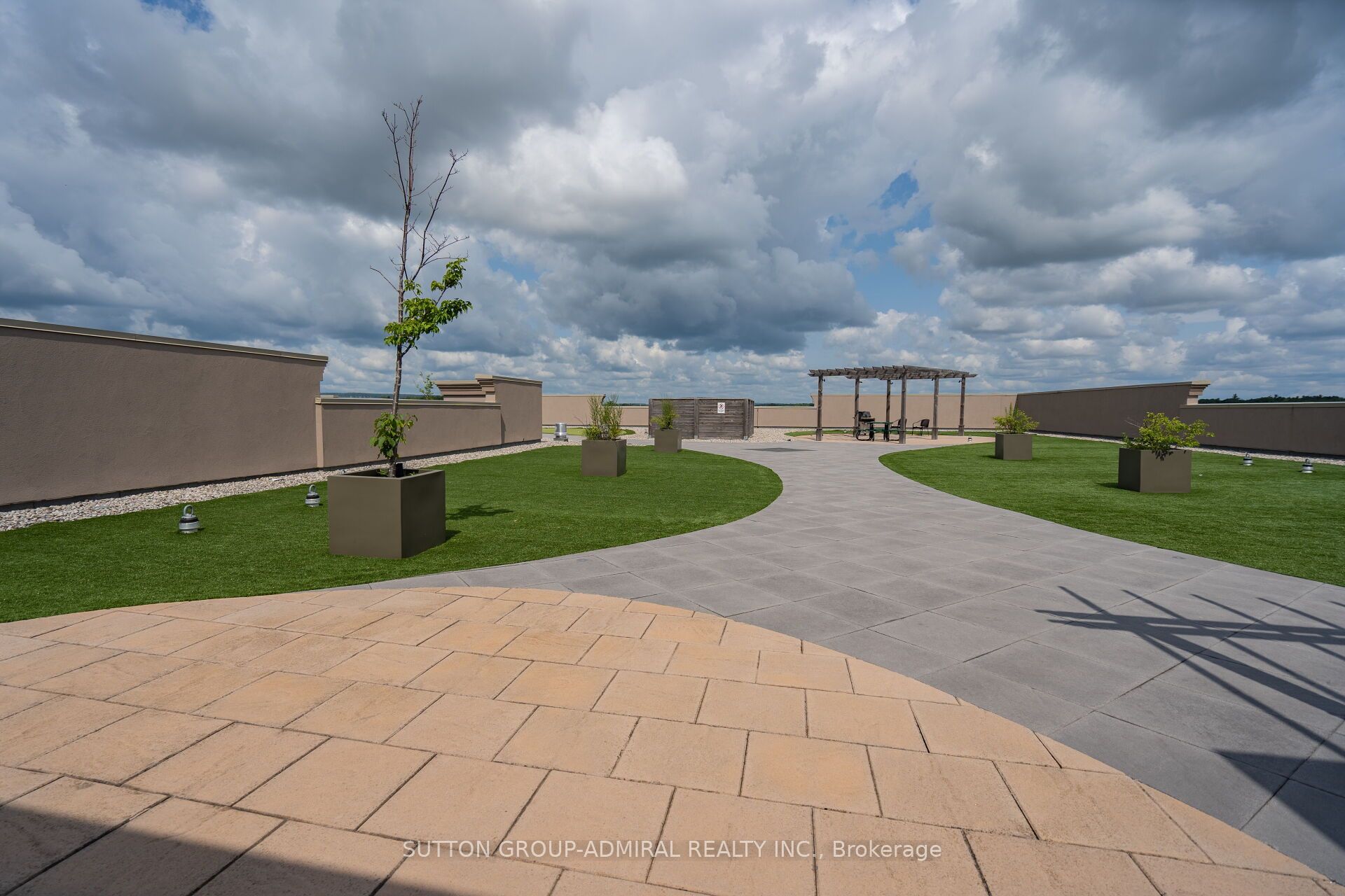 Photo 75 of Unit 104, 5317 Upper Middle Road, Burlington, Orchard — HOMEH