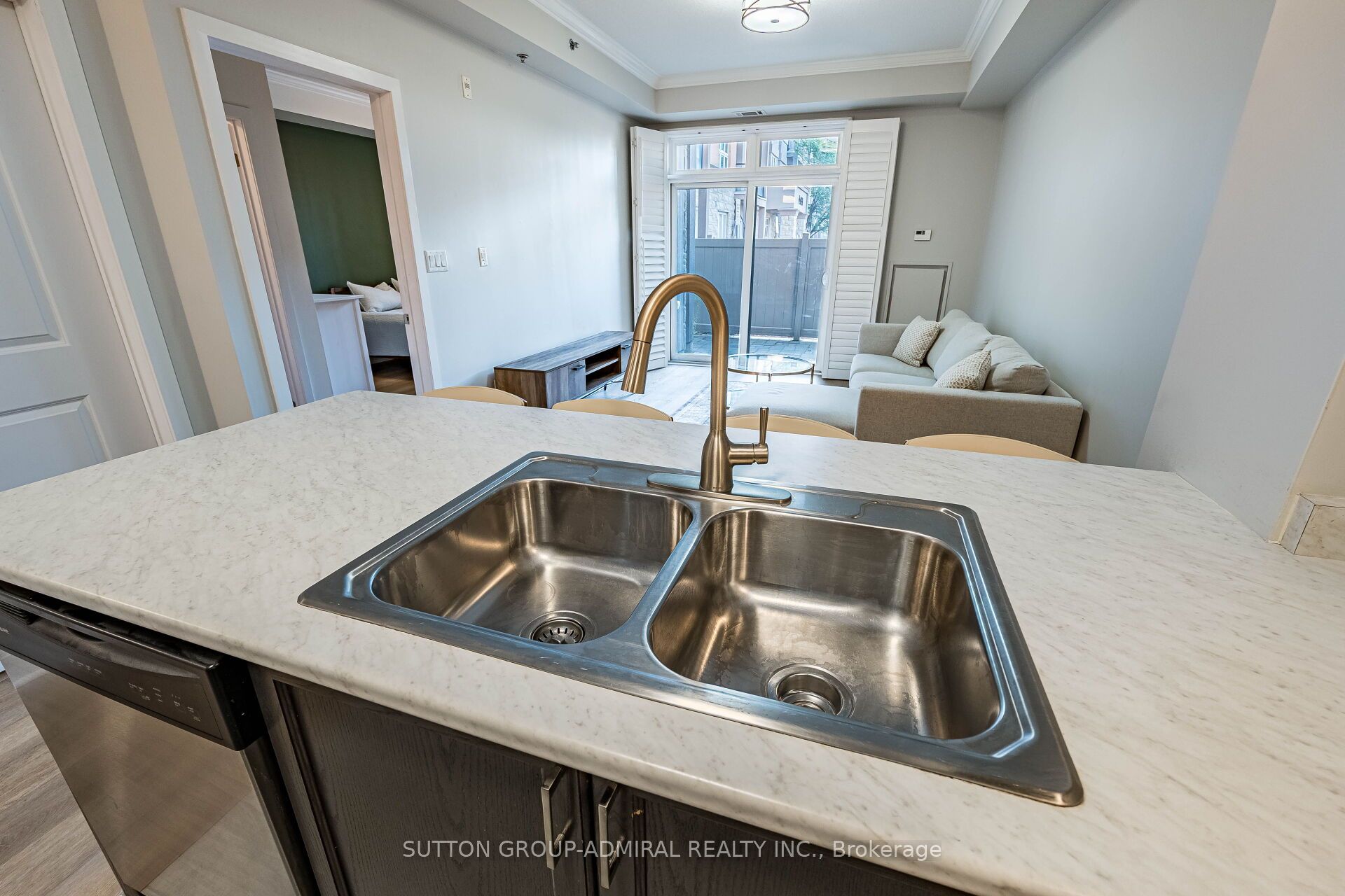 Photo 54 of Unit 104, 5317 Upper Middle Road, Burlington, Orchard — HOMEH