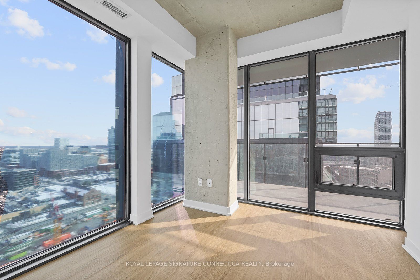 Photo 35 of Unit 1902, 284 King Street E, Toronto, Moss Park — HOMEH