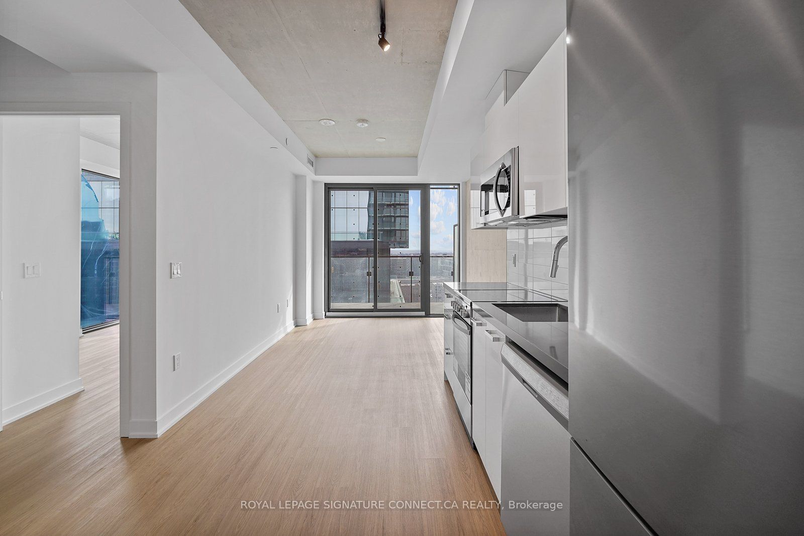 Photo 32 of Unit 1902, 284 King Street E, Toronto, Moss Park — HOMEH