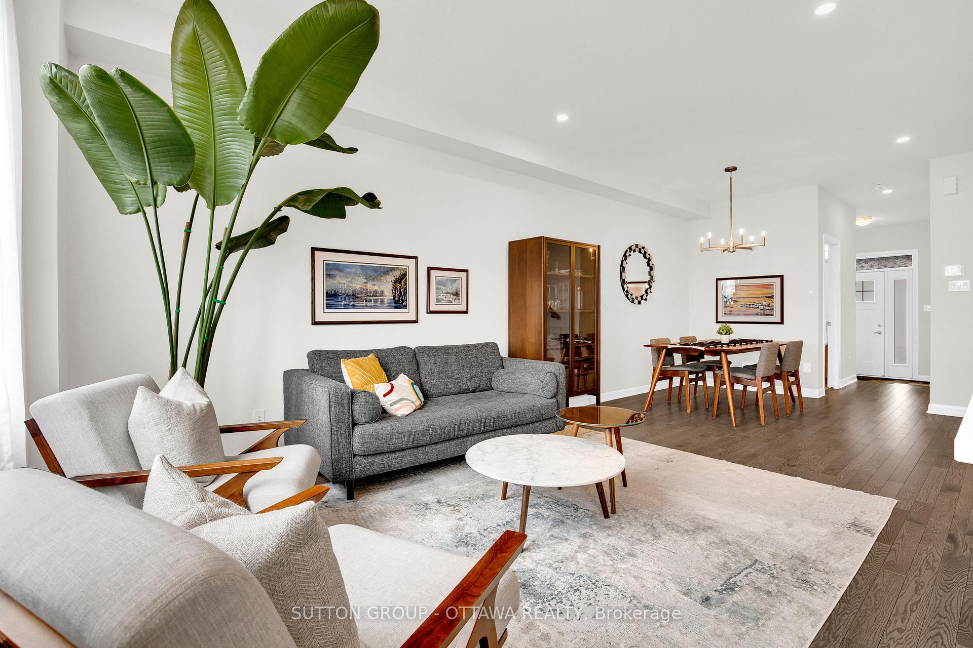 Photo 4 of 117 Teelin Circle, Ottawa, Barrhaven - Half Moon Bay — HOMEH