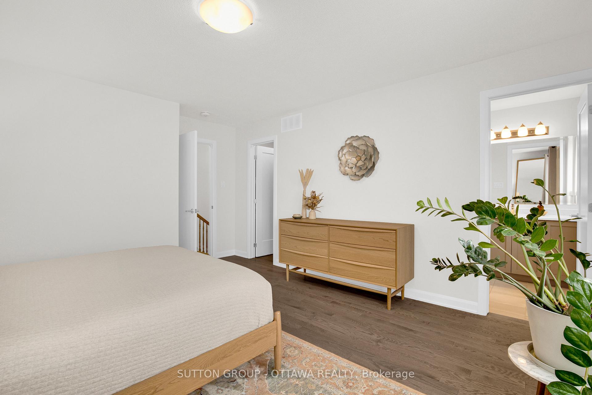 Photo 17 of 117 Teelin Circle, Ottawa, Barrhaven - Half Moon Bay — HOMEH