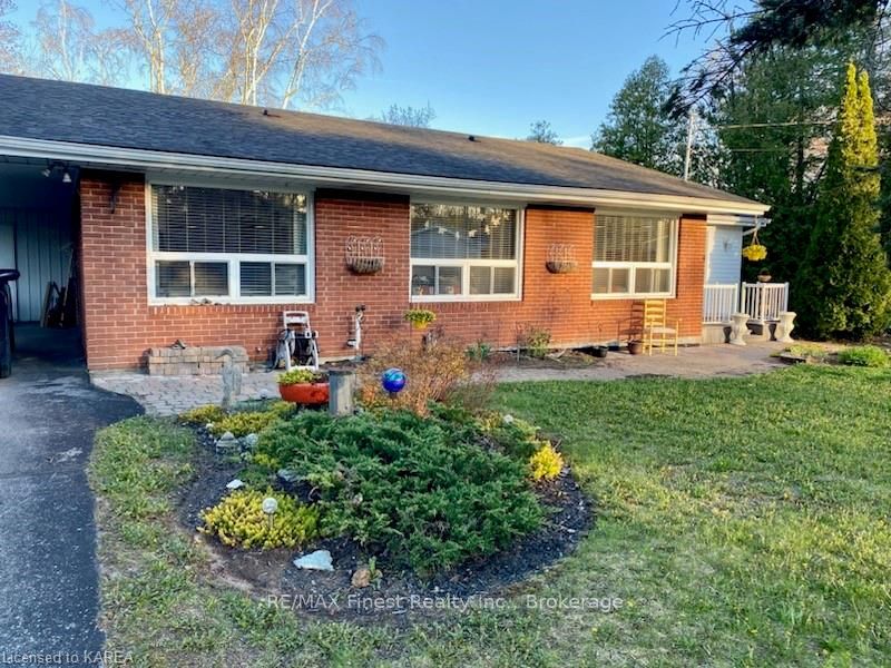 Front of 1016 Jewel Road