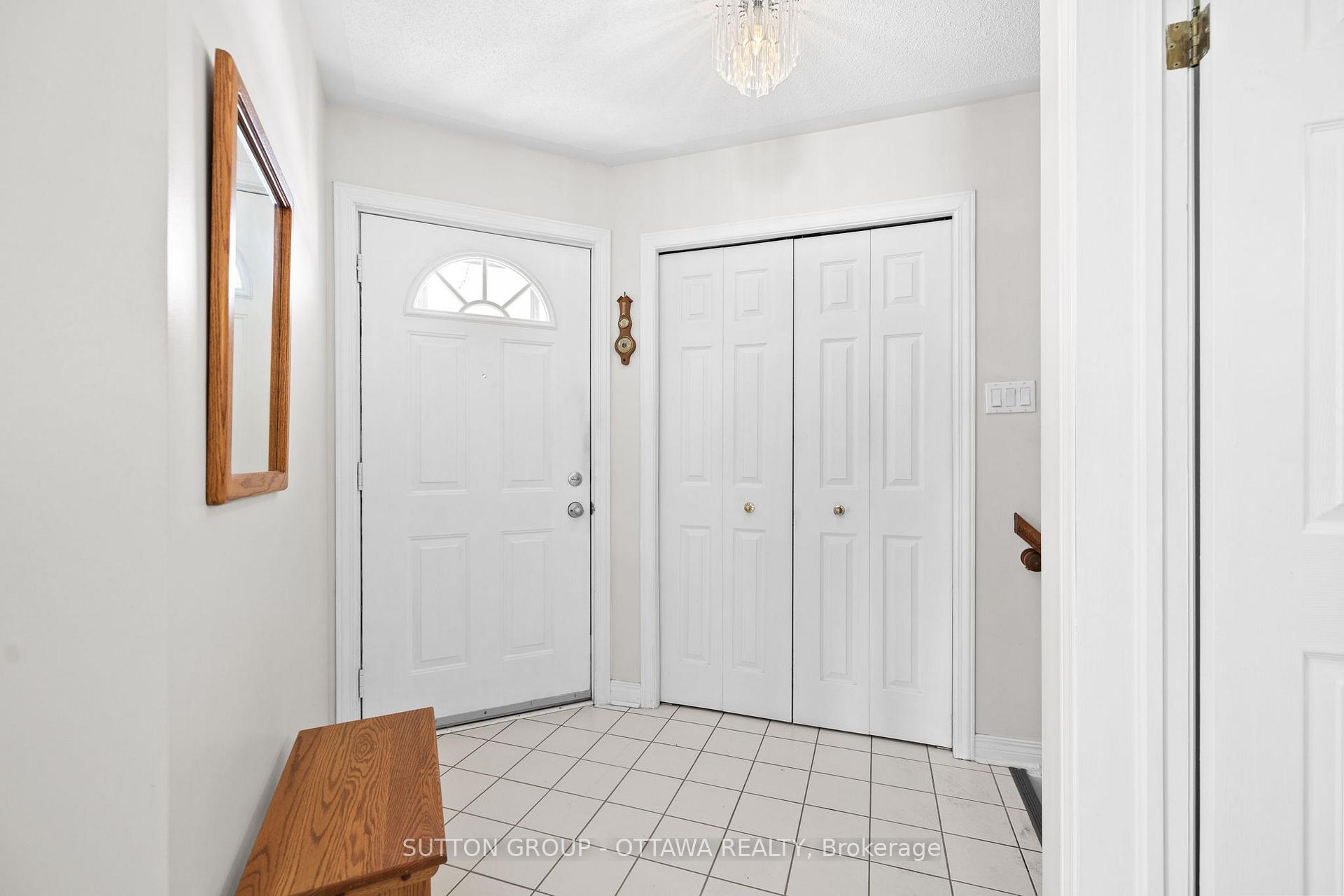 Photo 2 of 45 Redpath Drive, Ottawa, Barrhaven East — HOMEH