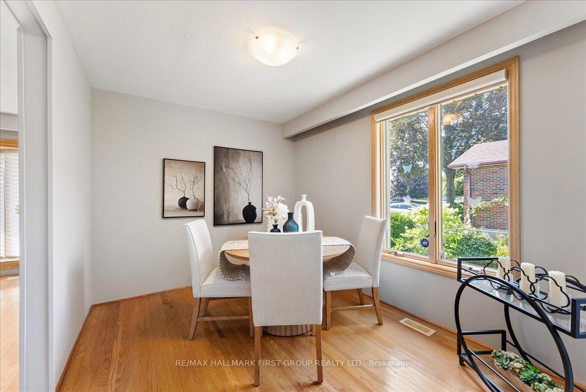 Photo 9 of 77 Hills Road, Ajax, South East — HOMEH