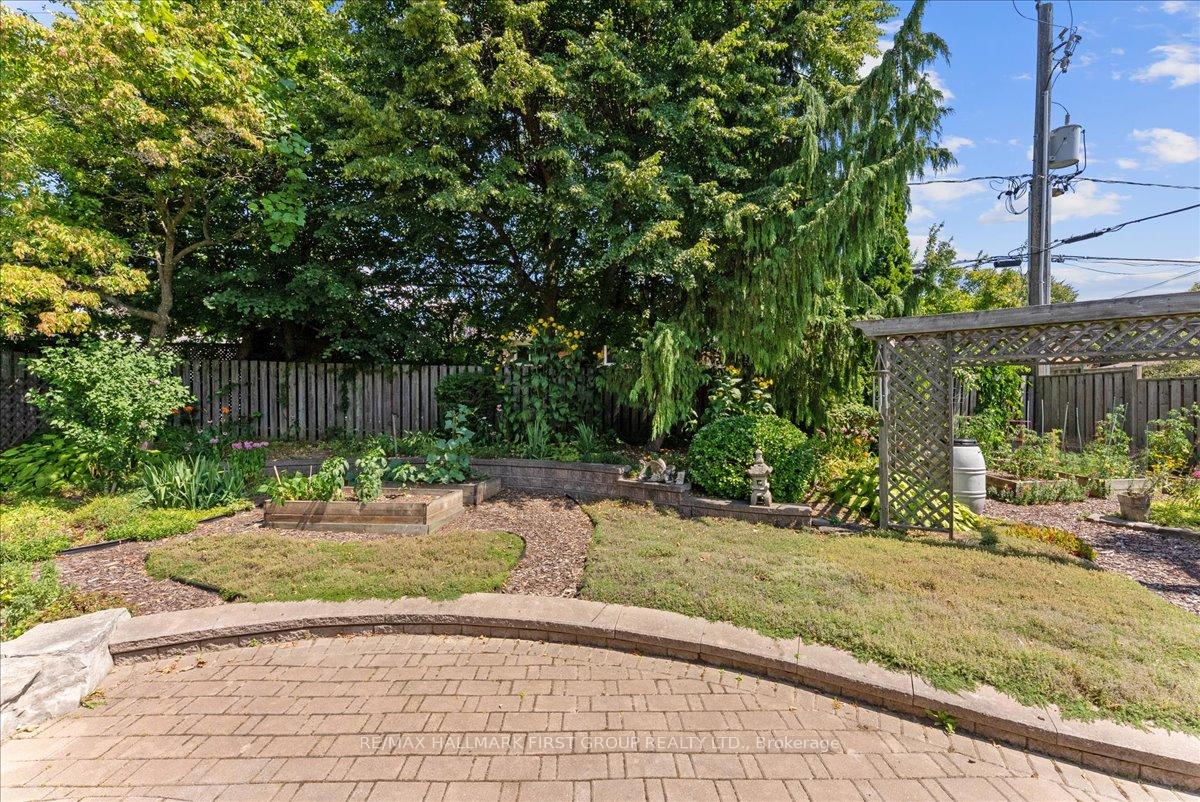 Photo 30 of 77 Hills Road, Ajax, South East — HOMEH