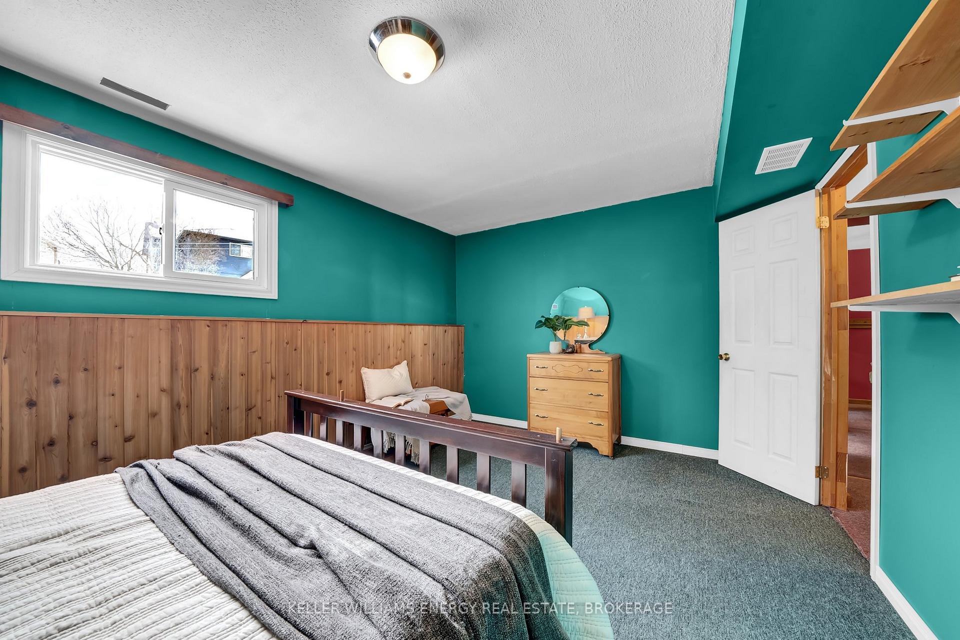 Photo 29 of 28 Foster Creek Drive, Clarington, Newcastle — HOMEH