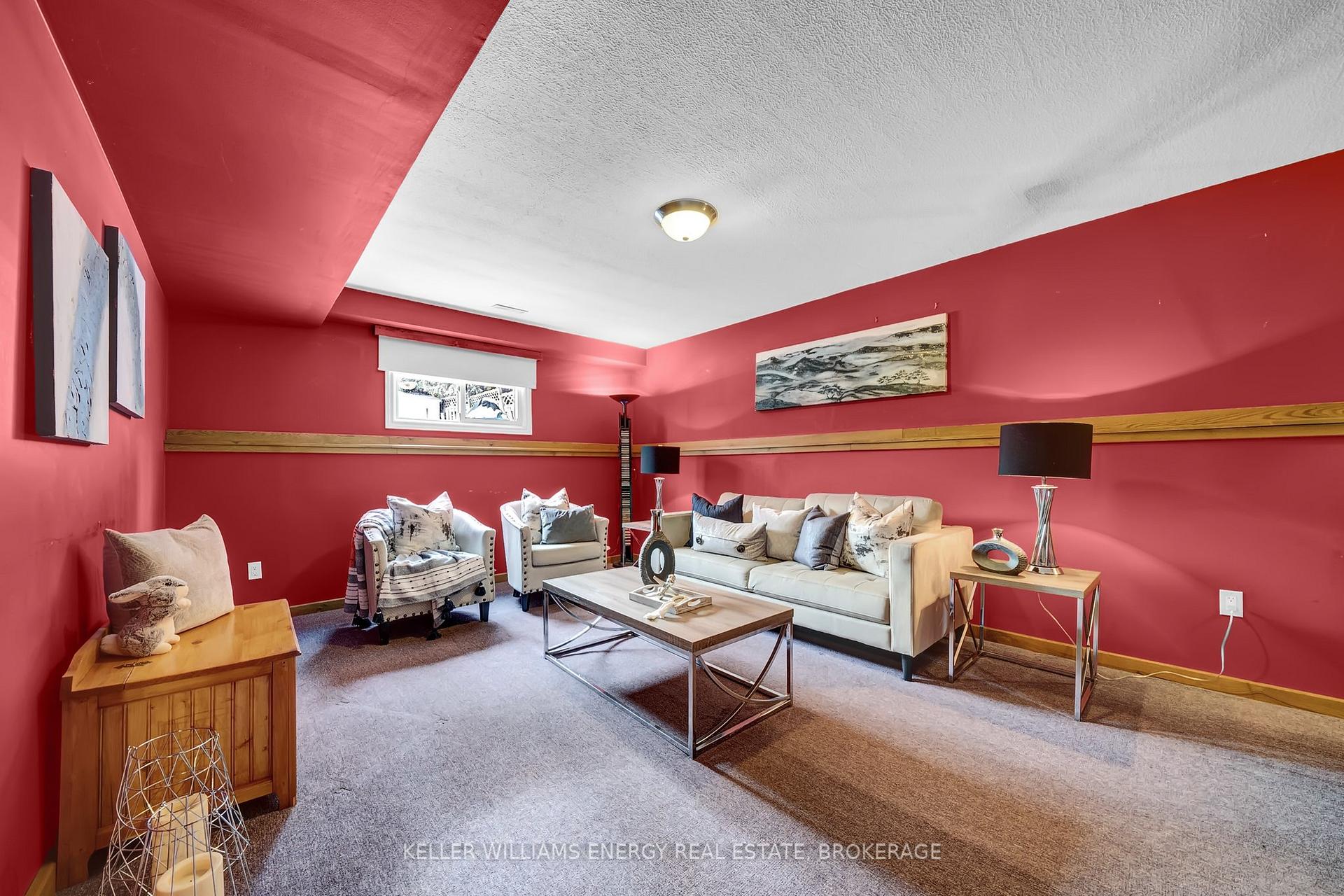 Photo 30 of 28 Foster Creek Drive, Clarington, Newcastle — HOMEH