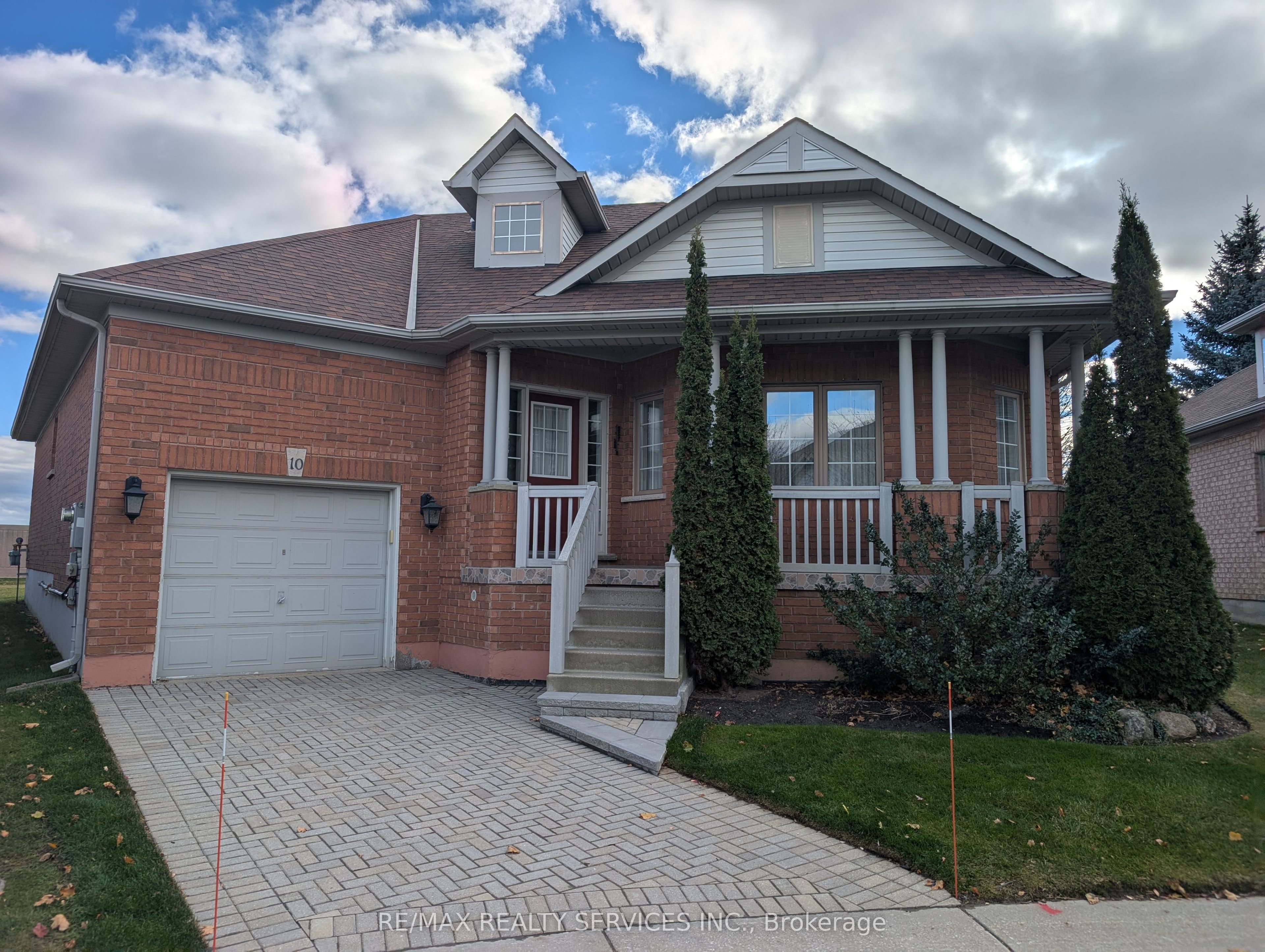 Front of 10 Orchard Park Gate