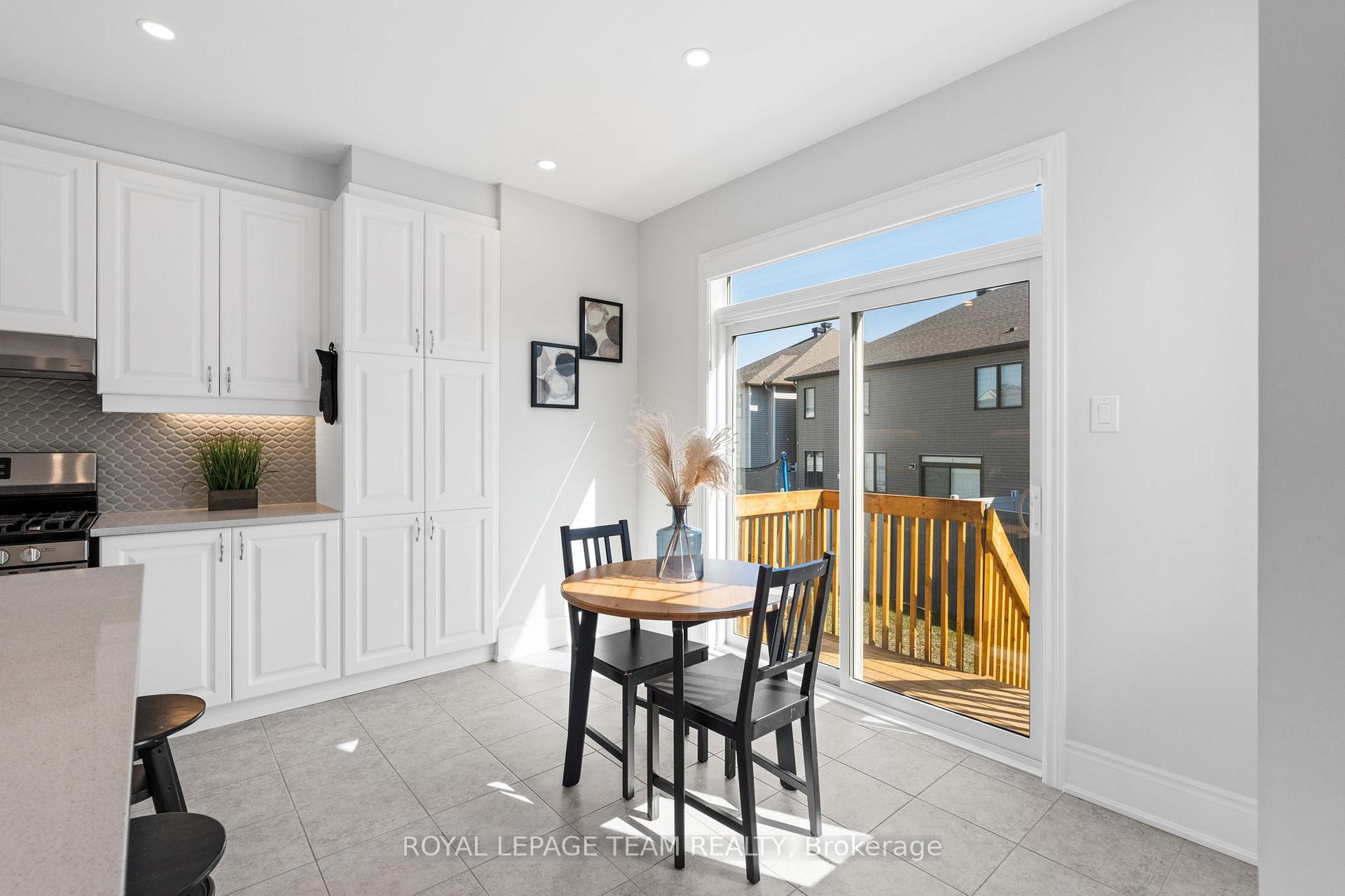 Photo 13 of 673 Rye Grass Way, Ottawa, Barrhaven - Half Moon Bay — HOMEH