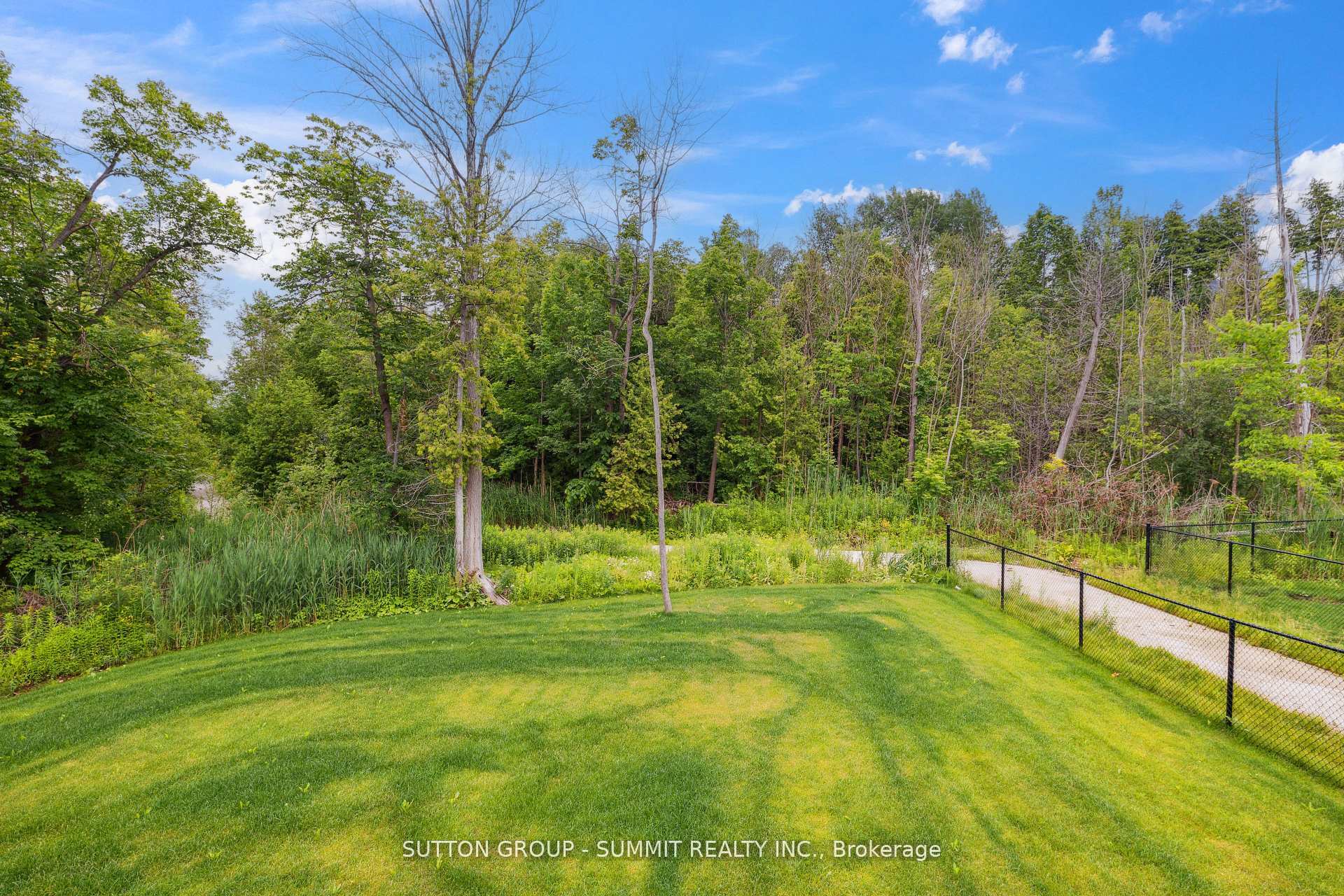 Photo 35 of 85 Goldie Court, Blue Mountains — HOMEH
