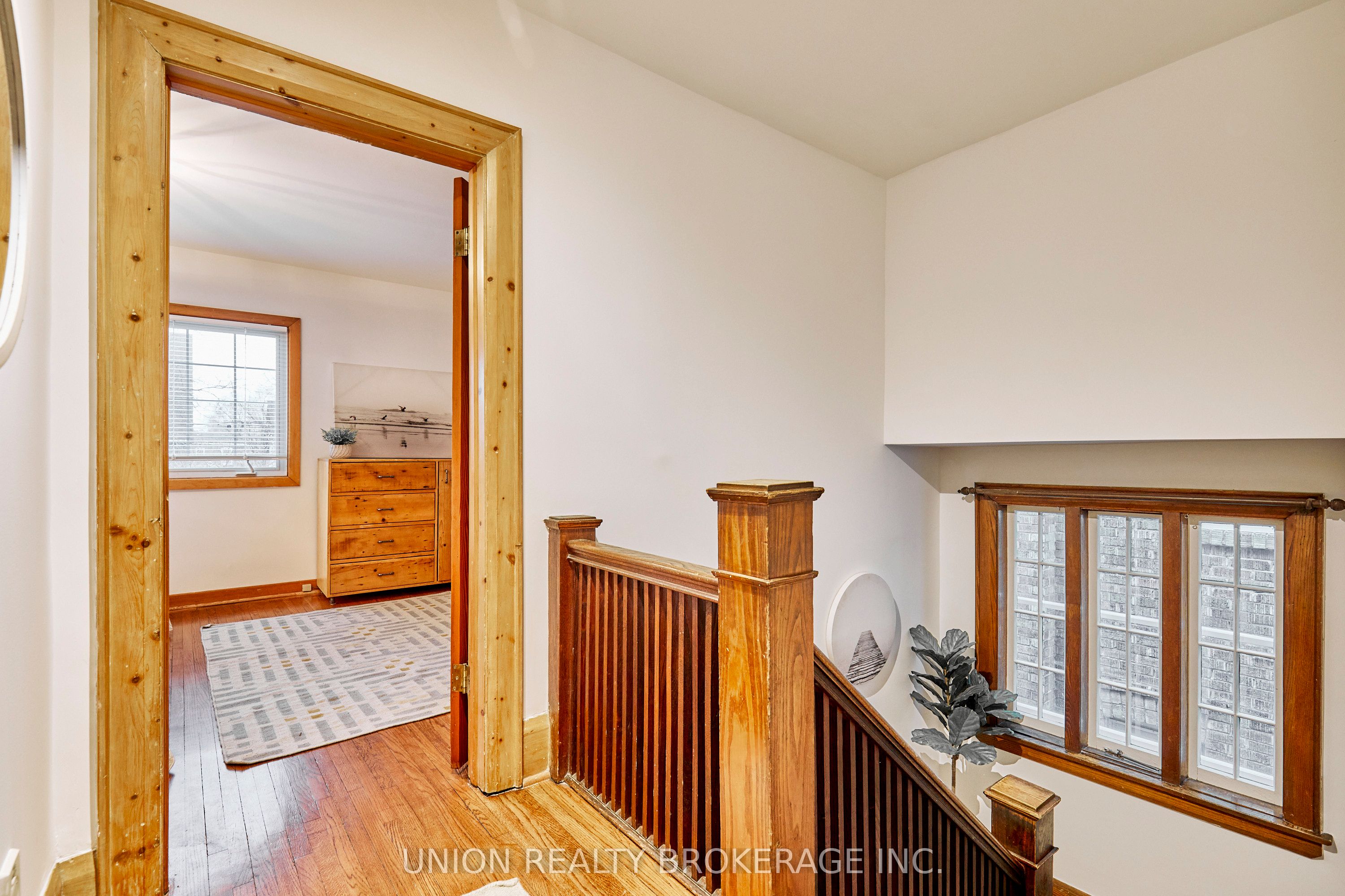 Photo 36 of 345 Kingswood Road, Toronto, The Beaches — HOMEH