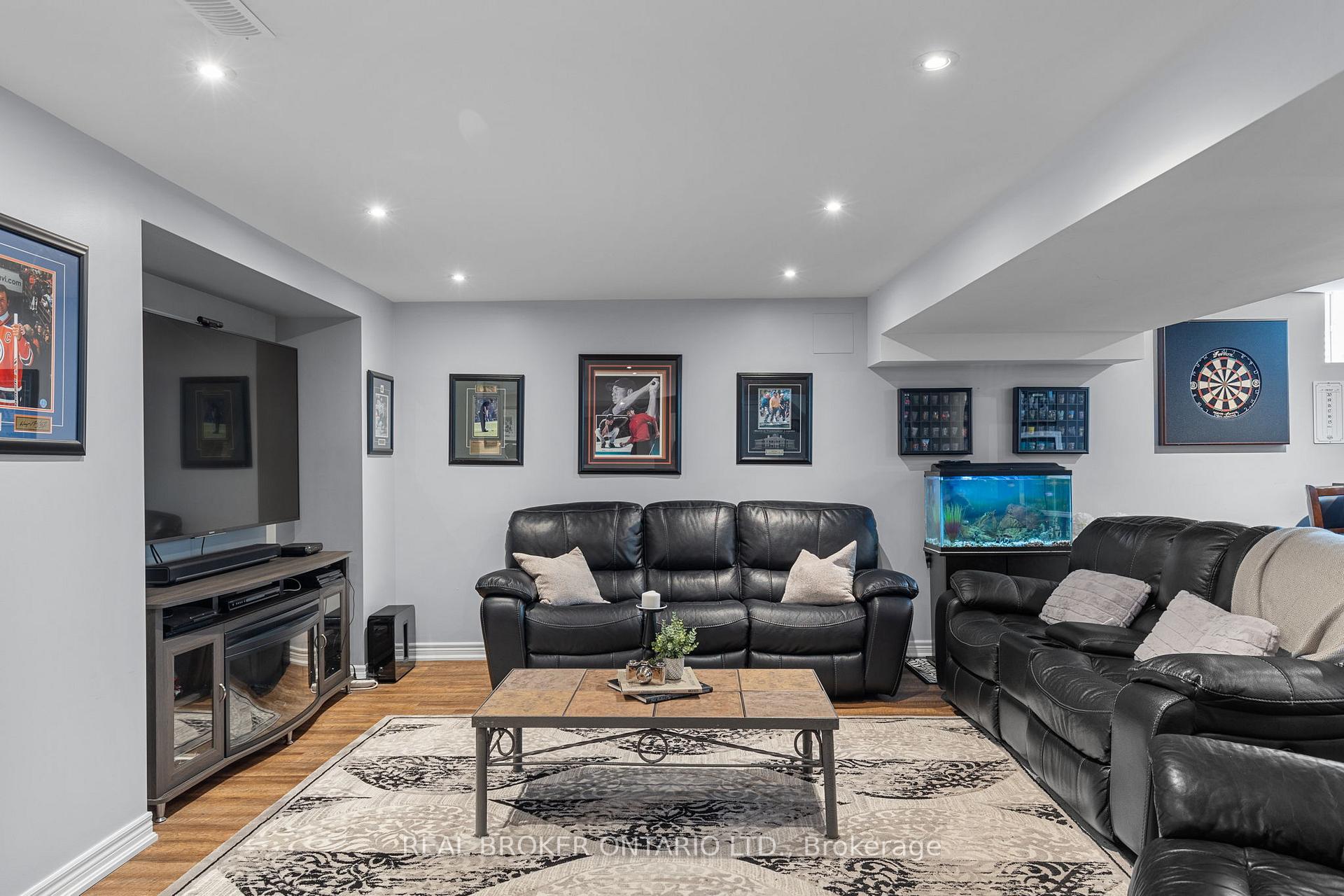 Photo 39 of 33 Royal Park Boulevard, Barrie, Bayshore — HOMEH