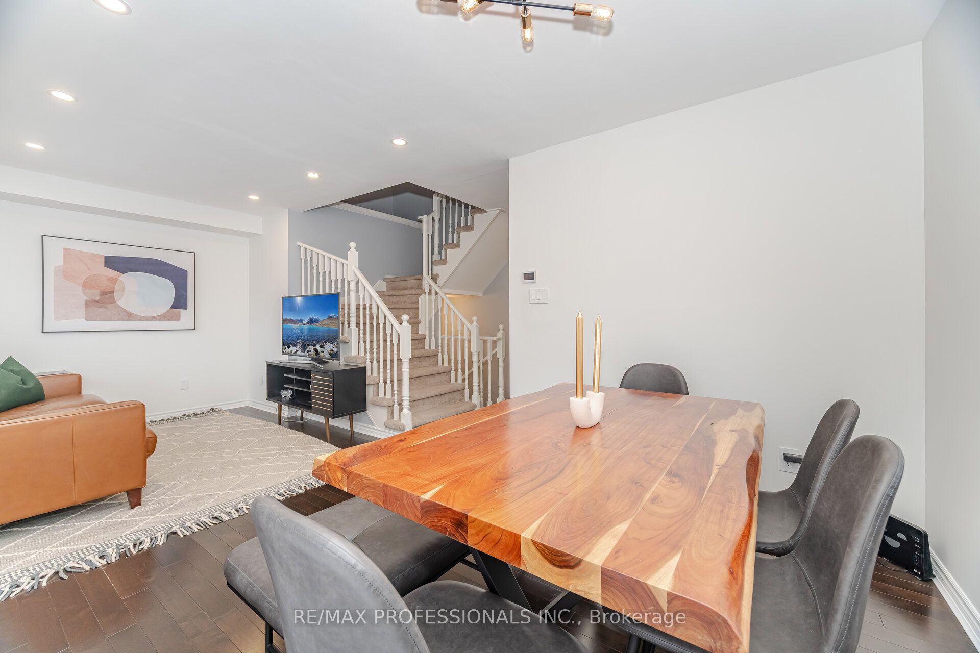 Photo 59 of 2 Dawson Crescent, Milton, Old Milton — HOMEH