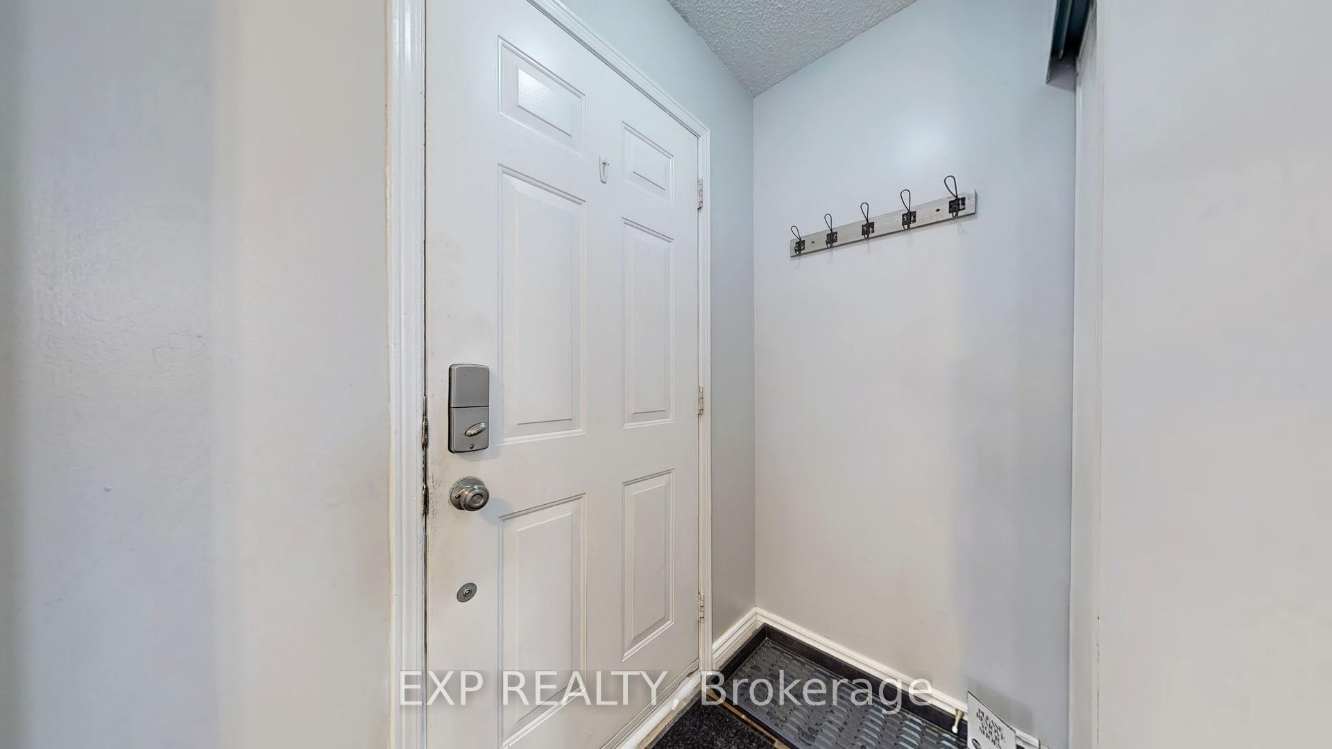 Photo 15 of 18 Flaxman Avenue N, Clarington, Bowmanville — HOMEH