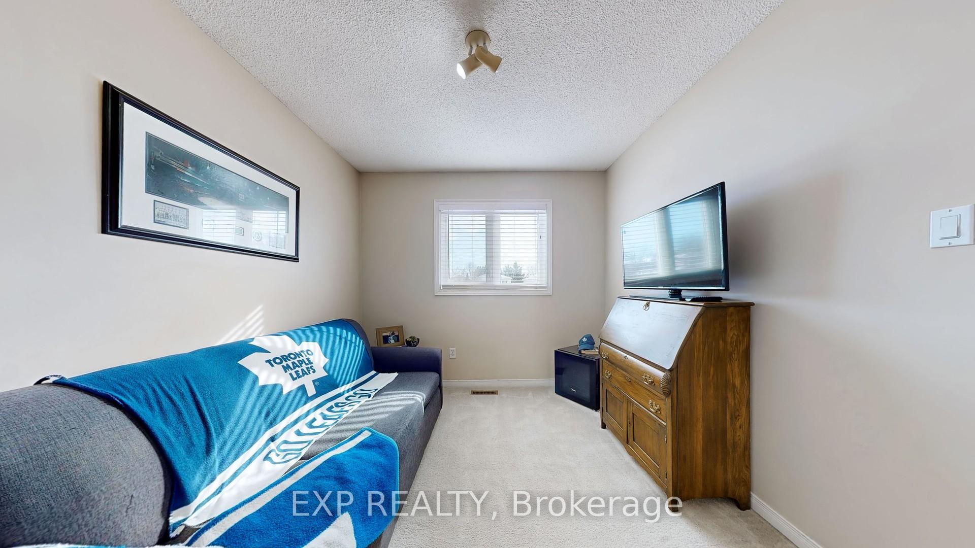Photo 22 of 18 Flaxman Avenue N, Clarington, Bowmanville — HOMEH
