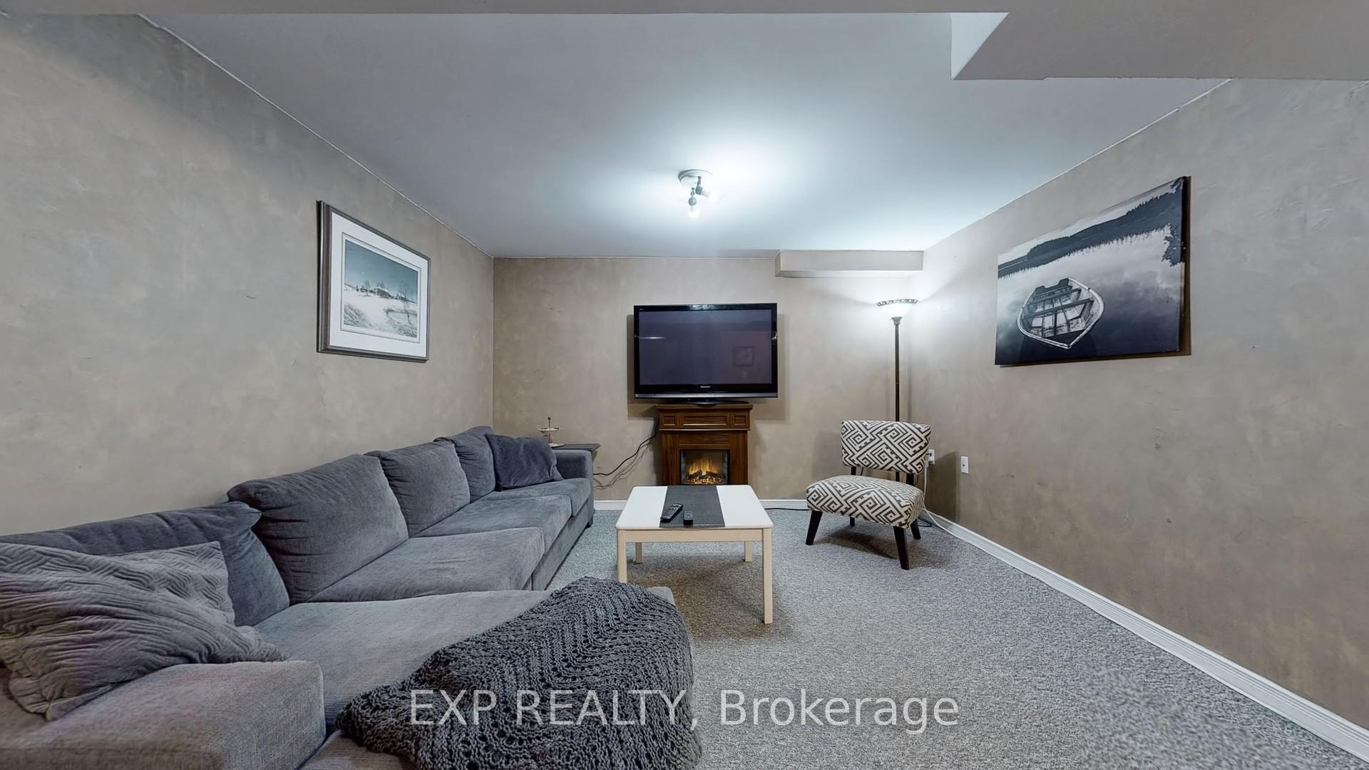 Photo 29 of 18 Flaxman Avenue N, Clarington, Bowmanville — HOMEH