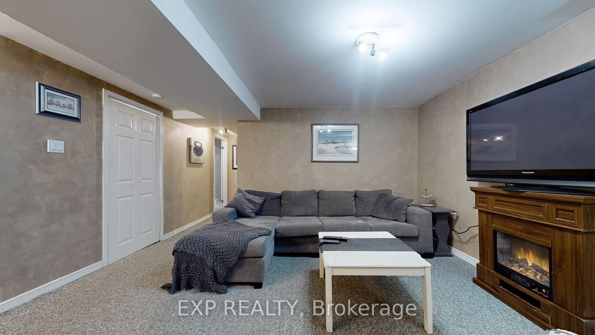 Photo 31 of 18 Flaxman Avenue N, Clarington, Bowmanville — HOMEH